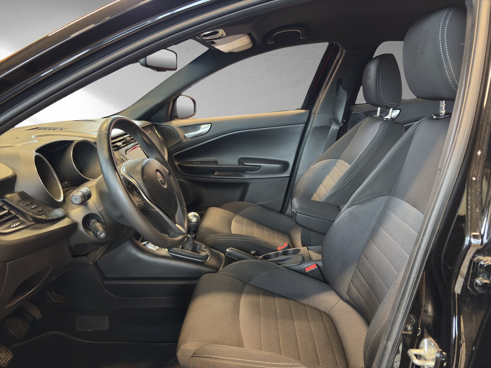 ALFA ROMEO Giulietta 1.4 T MultiAir Super-image-6