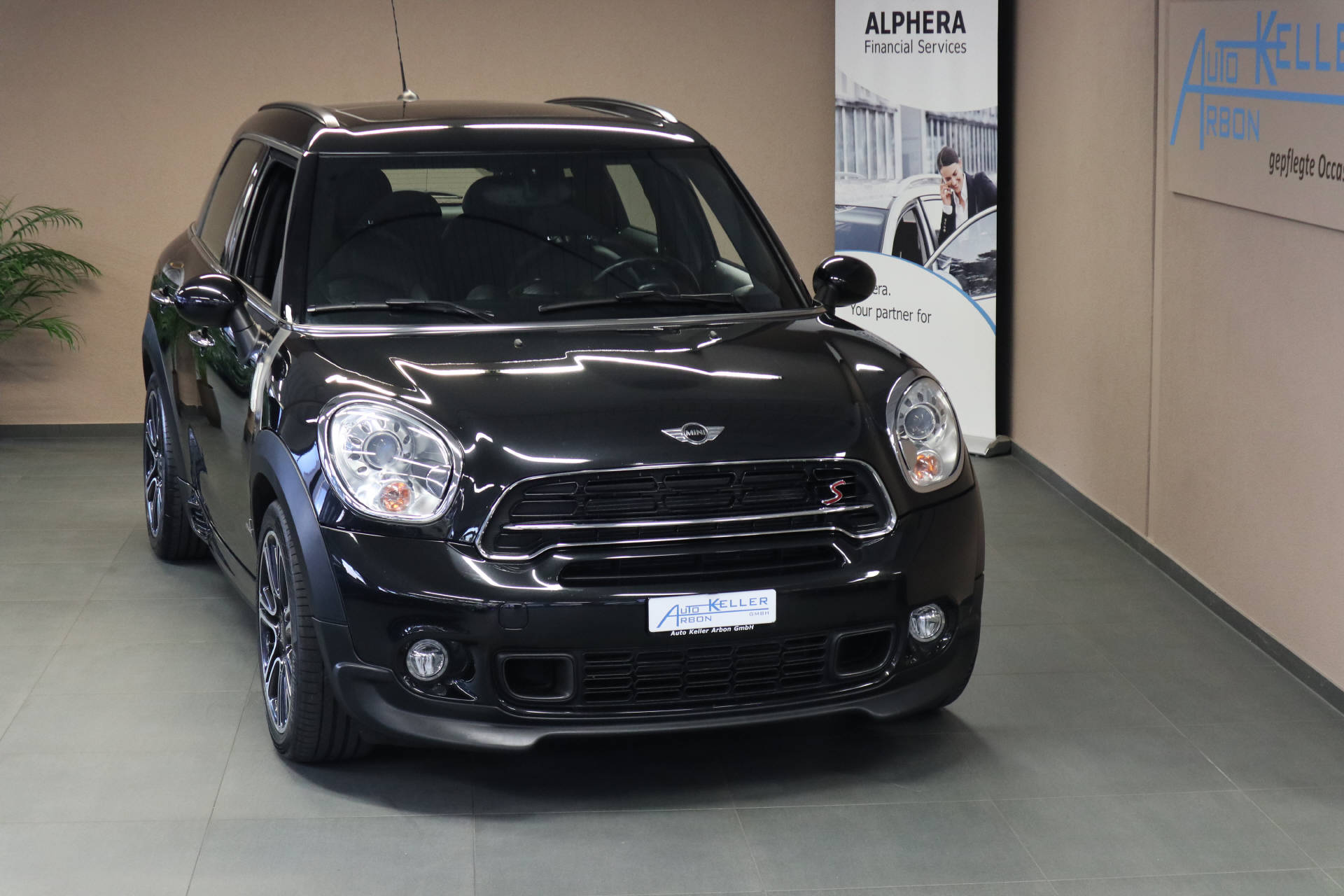 MINI Countryman 1.6i Cooper S ALL4-image-2