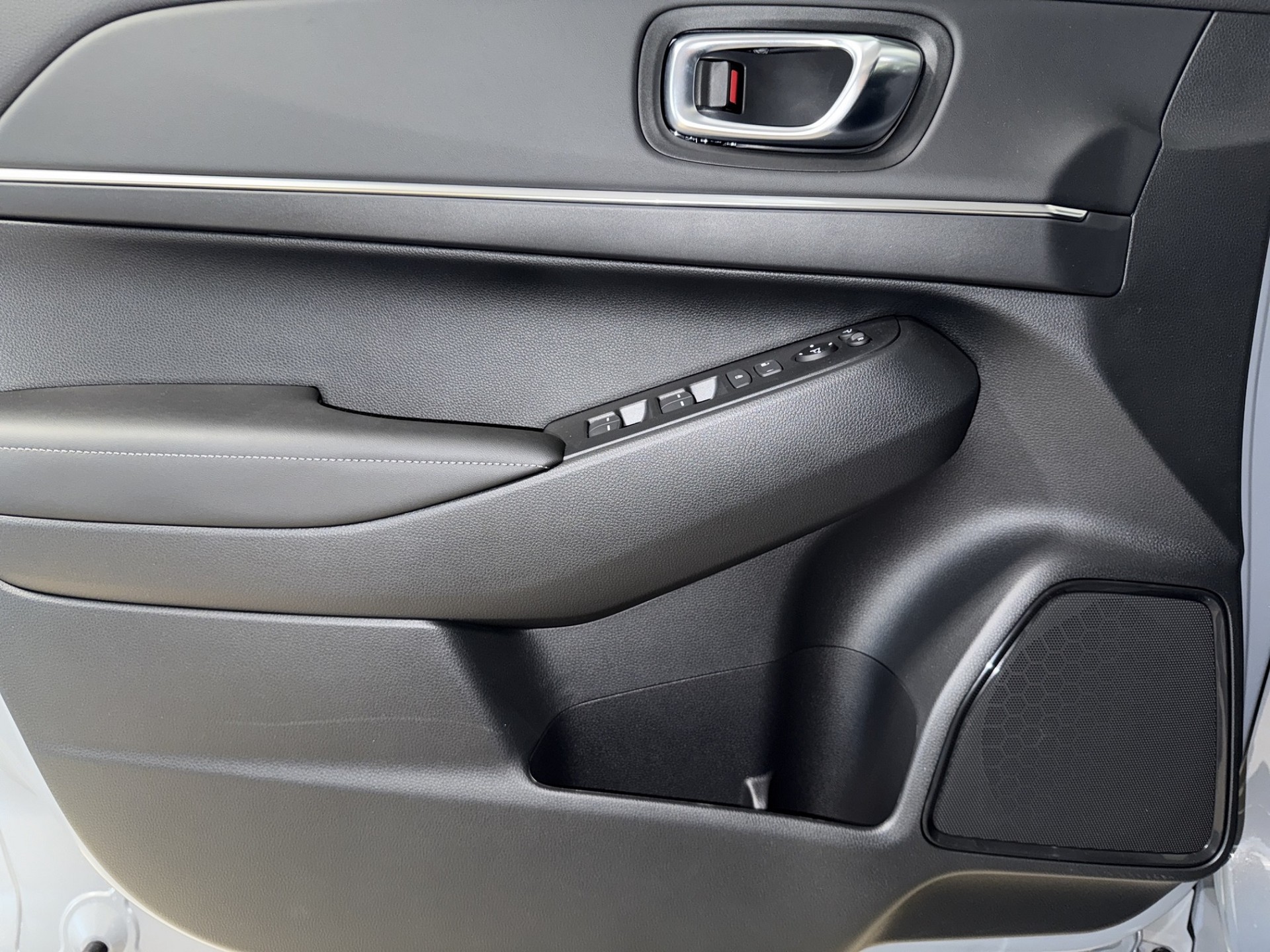 HONDA HR-V 1.5 i-MMD Advance Plus-image-8