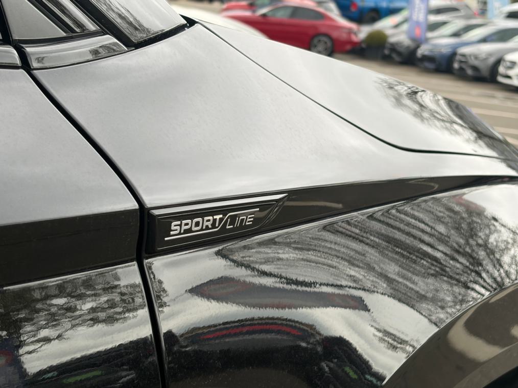 SKODA Karoq 1.5 TSi SportLine-image-3