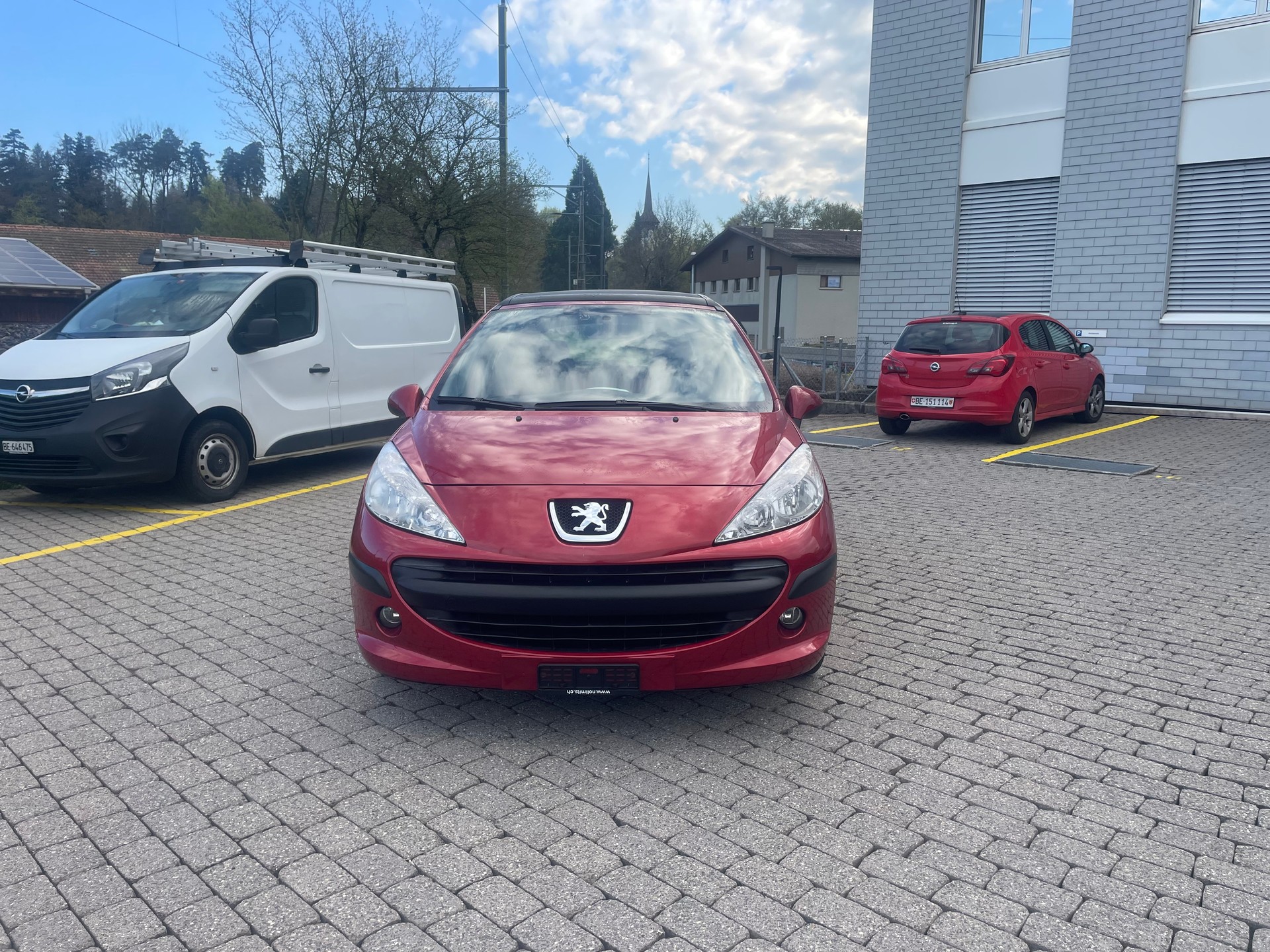 PEUGEOT 207 1.4 16V Look-image-4
