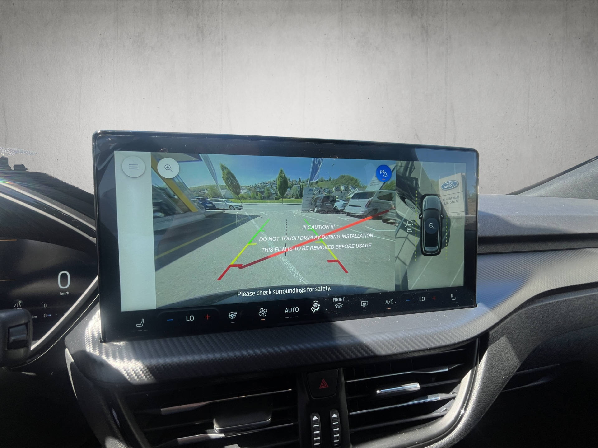 FORD Kuga 2.5 Plug-in Hybrid ST-Line X-image-21