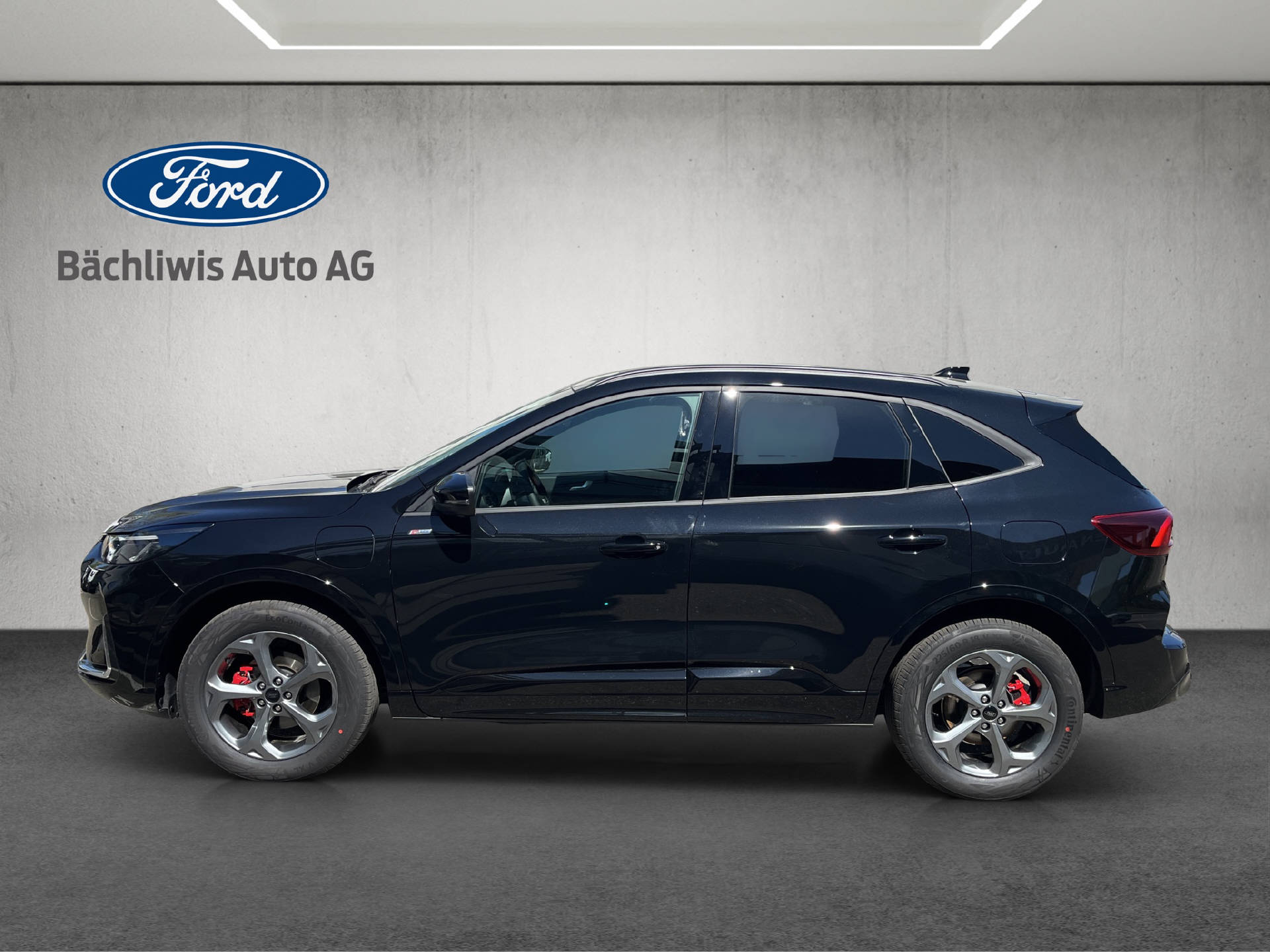 FORD Kuga 2.5 Plug-in Hybrid ST-Line X-showroom-element-1