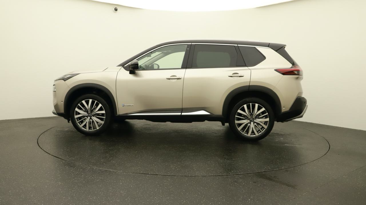 NISSAN X-Trail 1.5 VC-T e-Power 4WD 7 Sitze Tekna-image-1