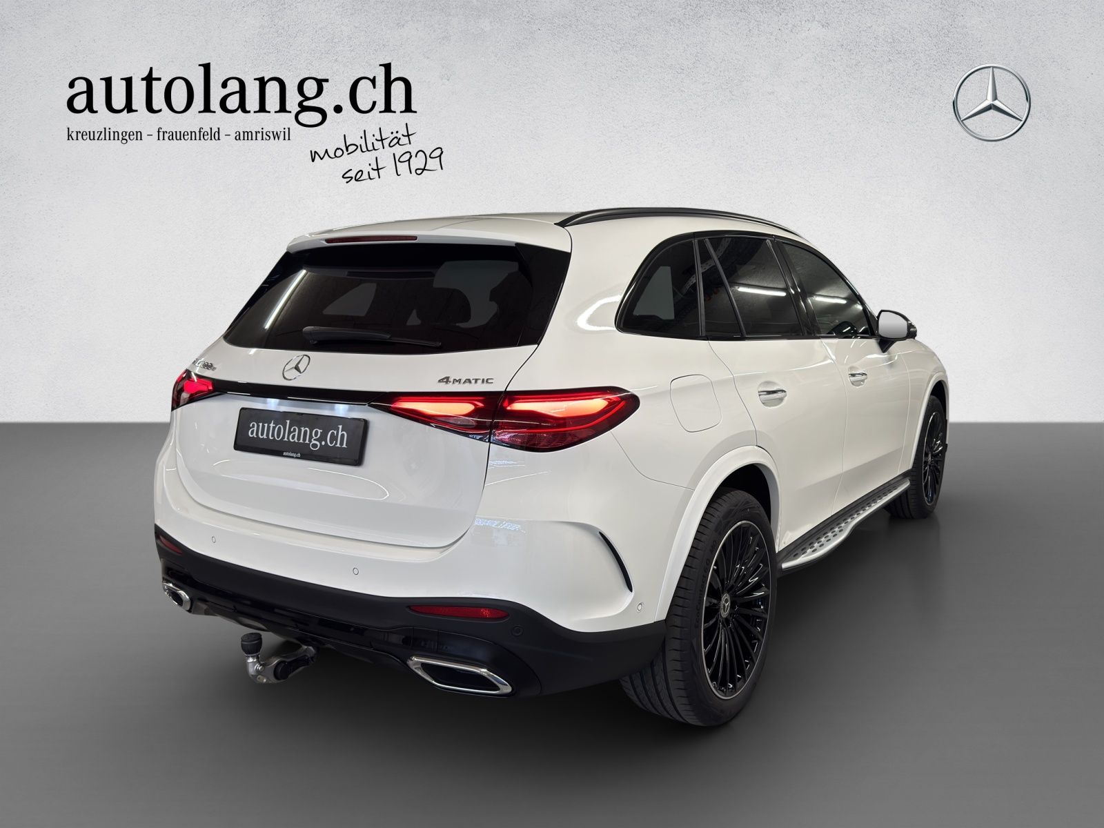 MERCEDES-BENZ GLC 300 e AMG Line 4Matic EQ Star-image-4