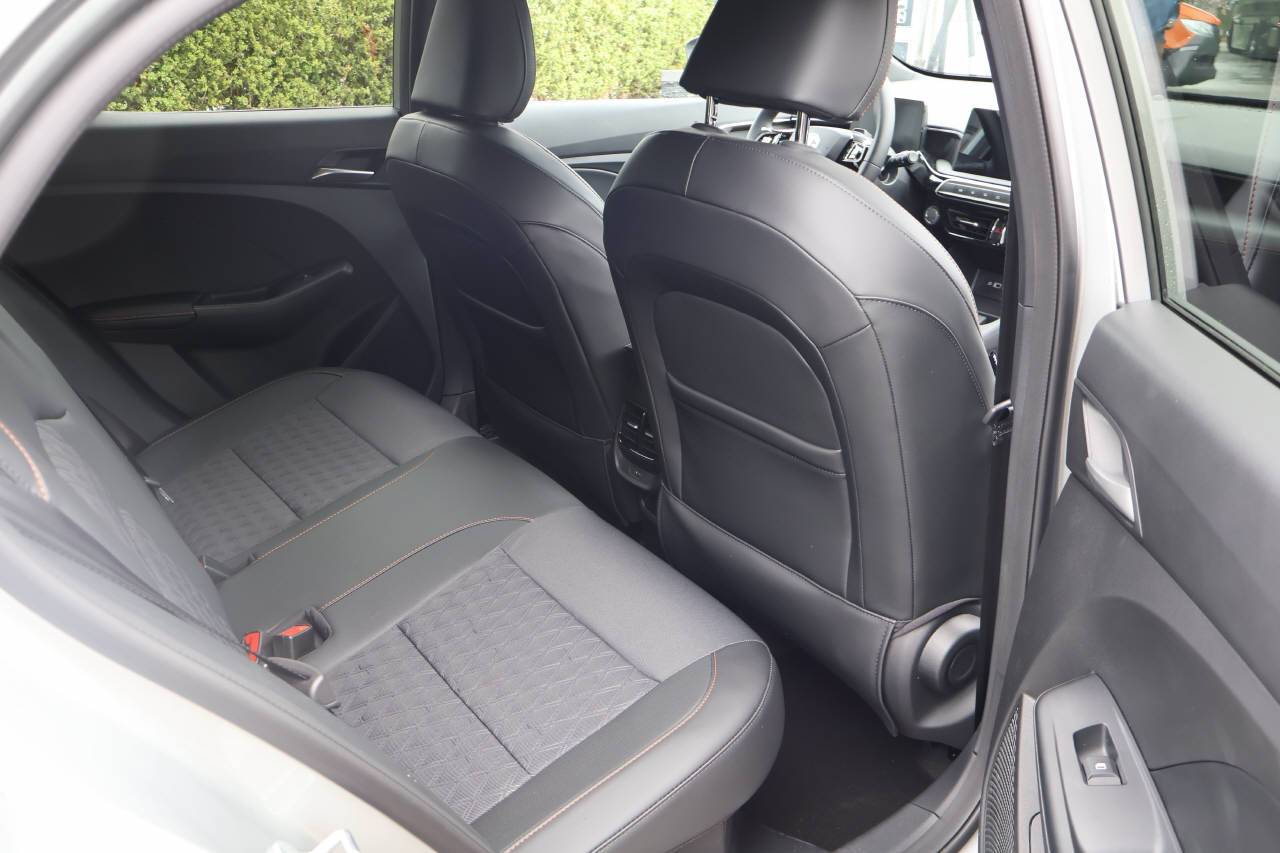 MG 3 1.5 Hybrid Luxury-image-14