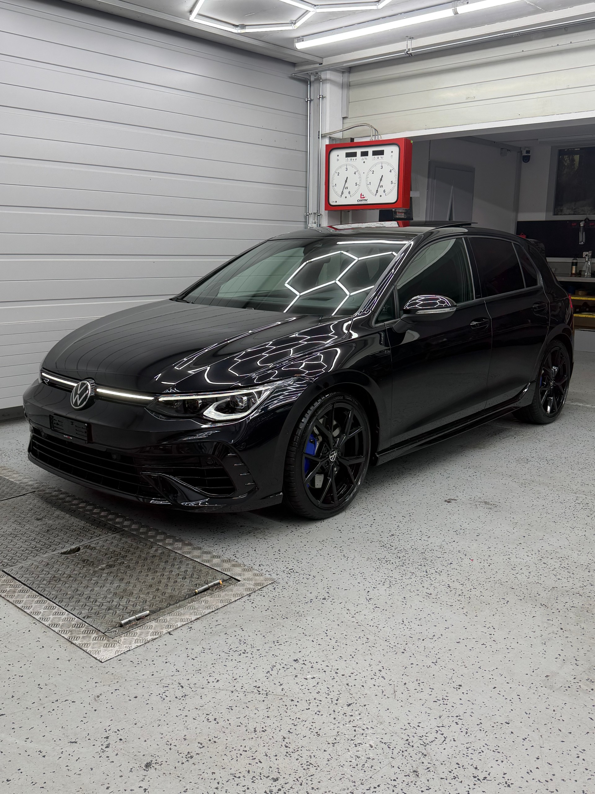VW Golf 2.0 TSI R DSG 4Motion