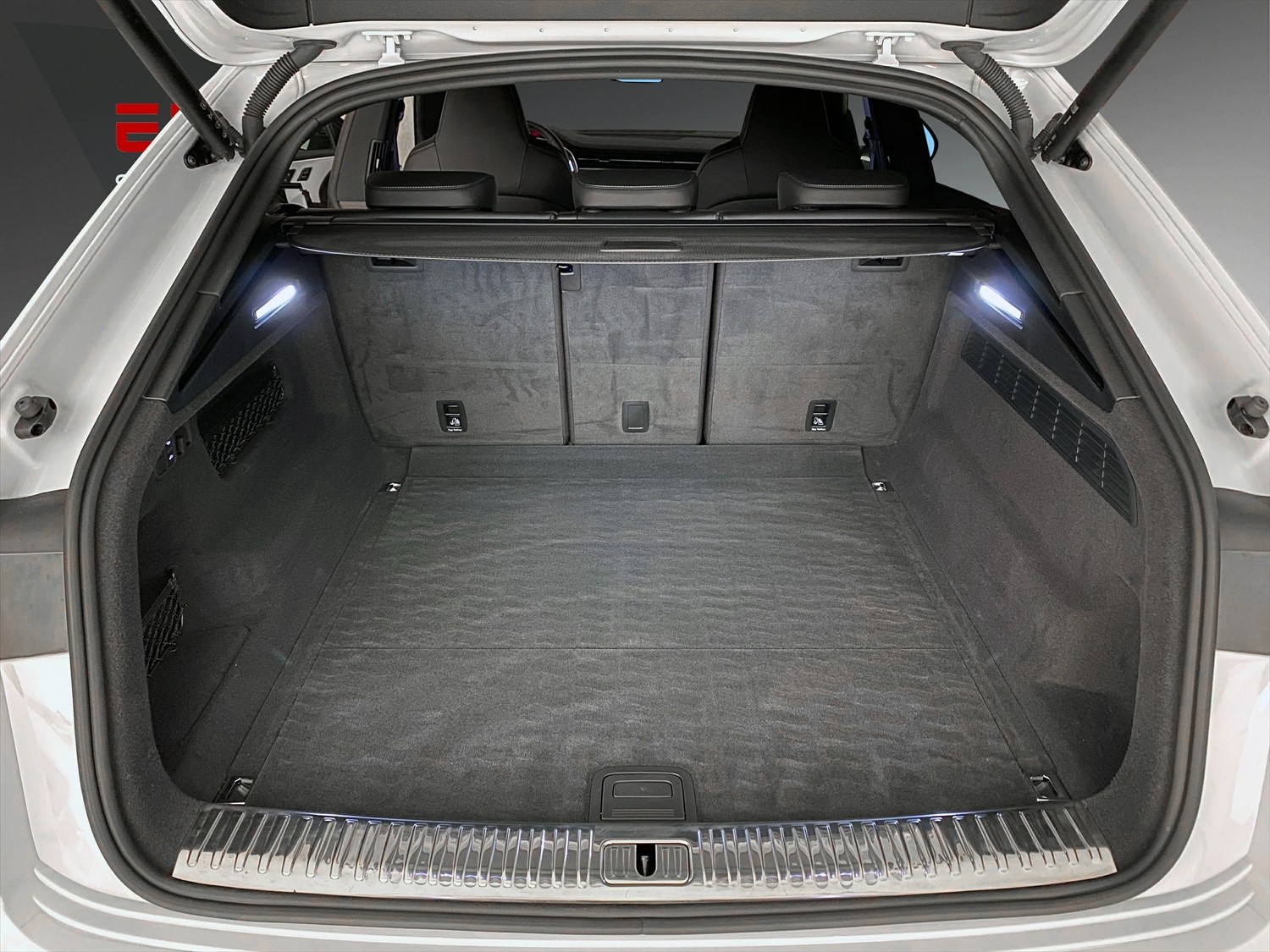 SQ8 TFSI quattro