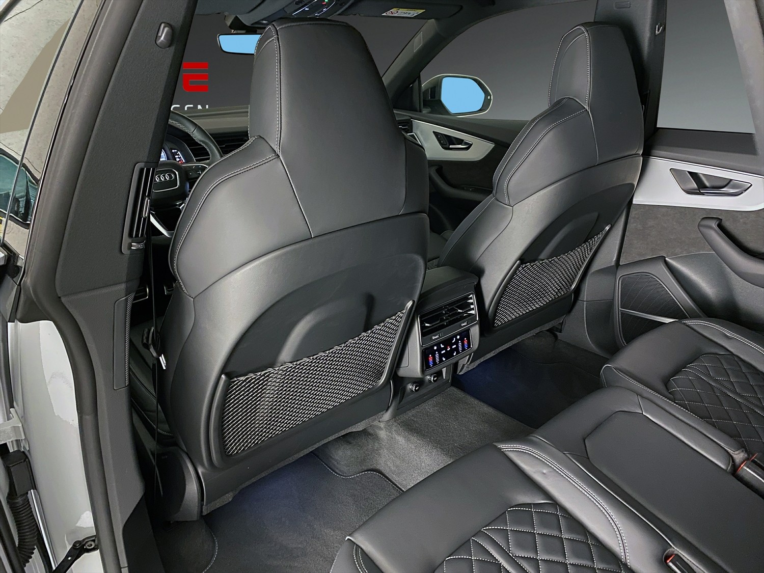 SQ8 TFSI quattro