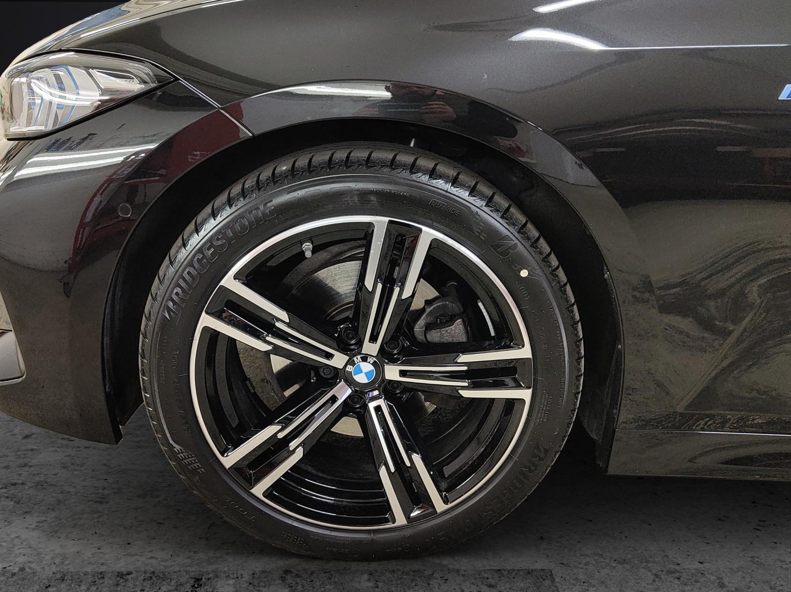 BMW 320d xDrive SAG Touring-image-8