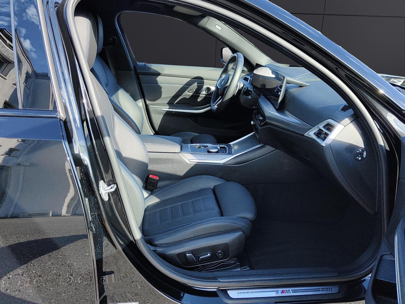 BMW 320d xDrive SAG Touring-image-19
