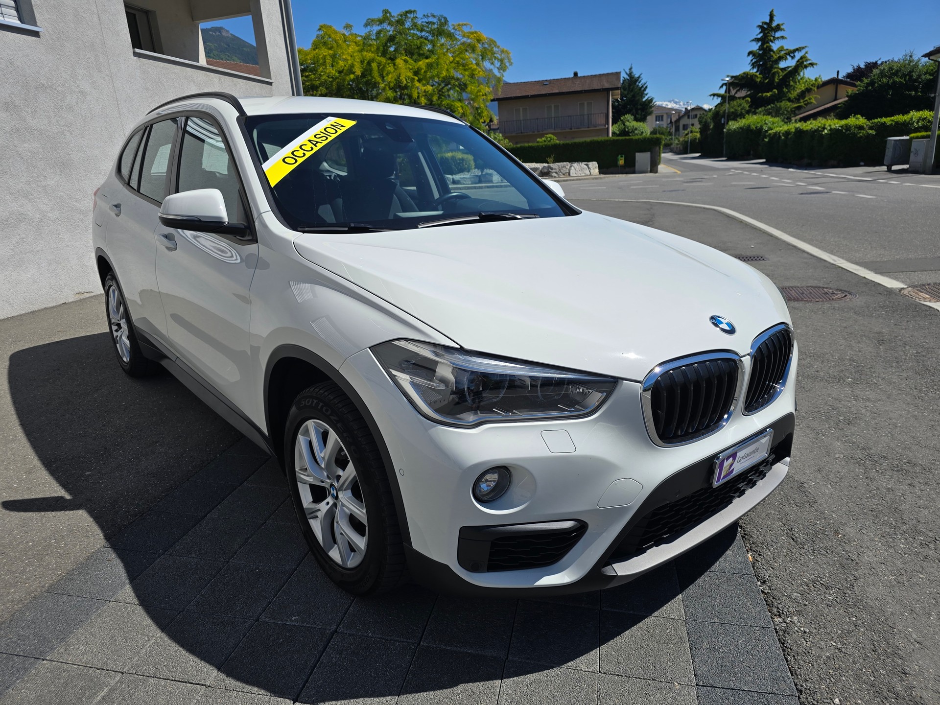 BMW X1 xDrive 18d Steptronic-image-8