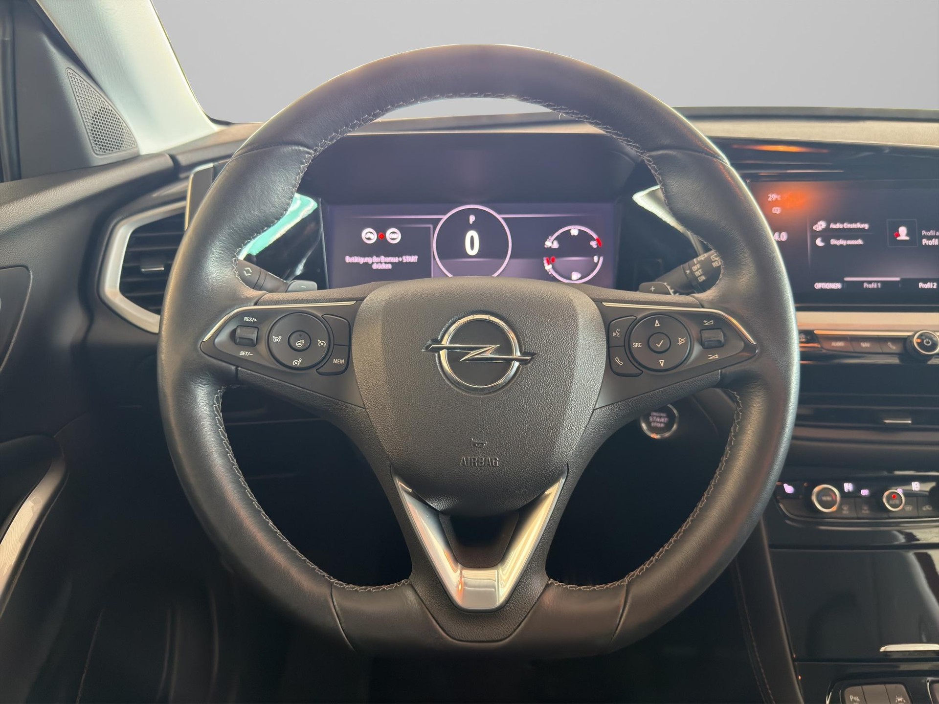 OPEL Grandland 1.2 T GS Blitz-image-13