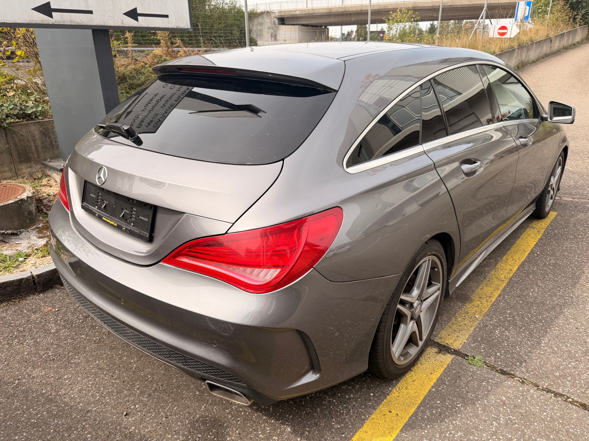 MERCEDES-BENZ CLA Shooting Brake 200 CDI AMG Line 4Matic 7G-DCT-image-10