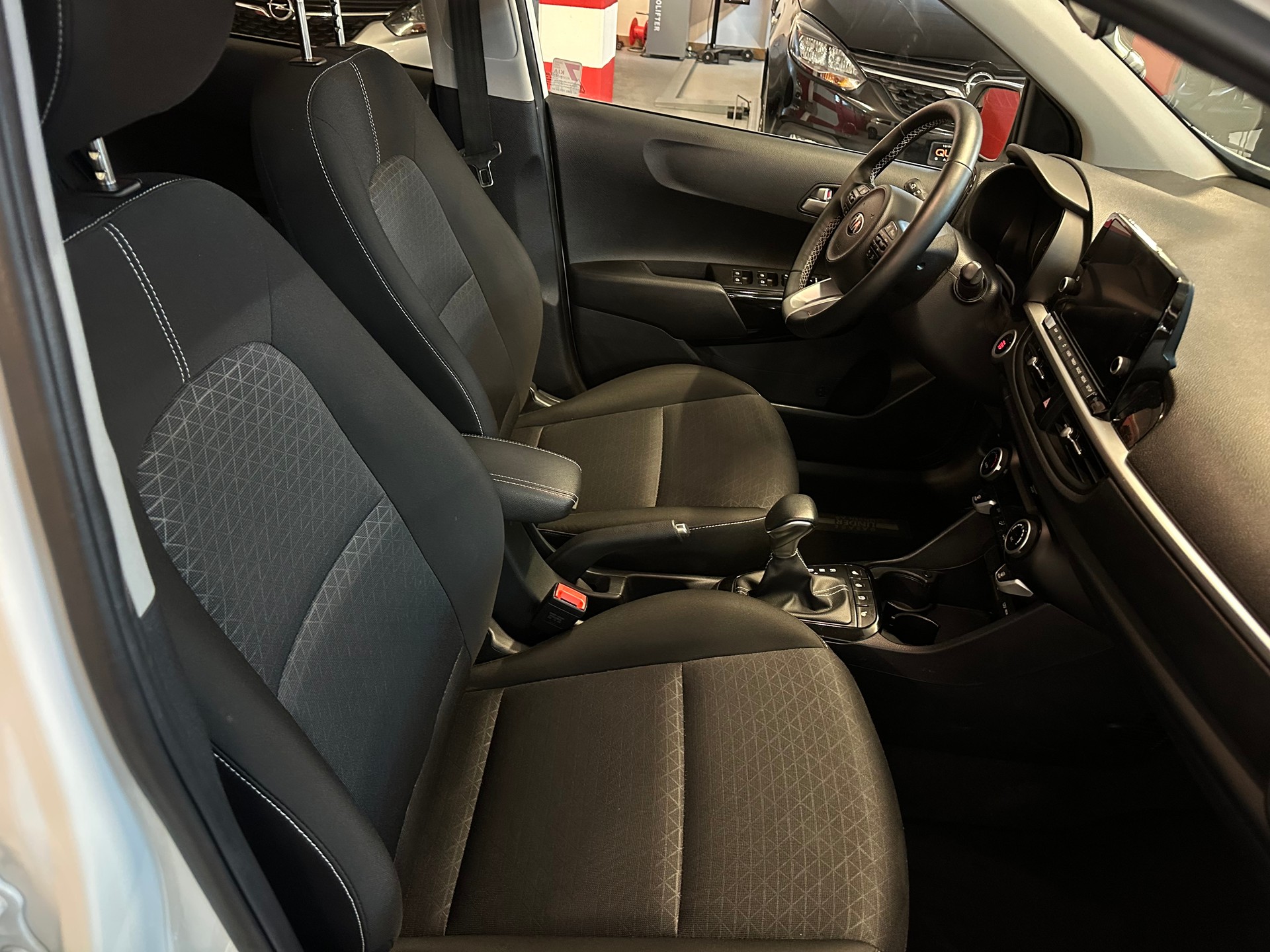 KIA Picanto 1.2 CVVT Trend AMT-image-6