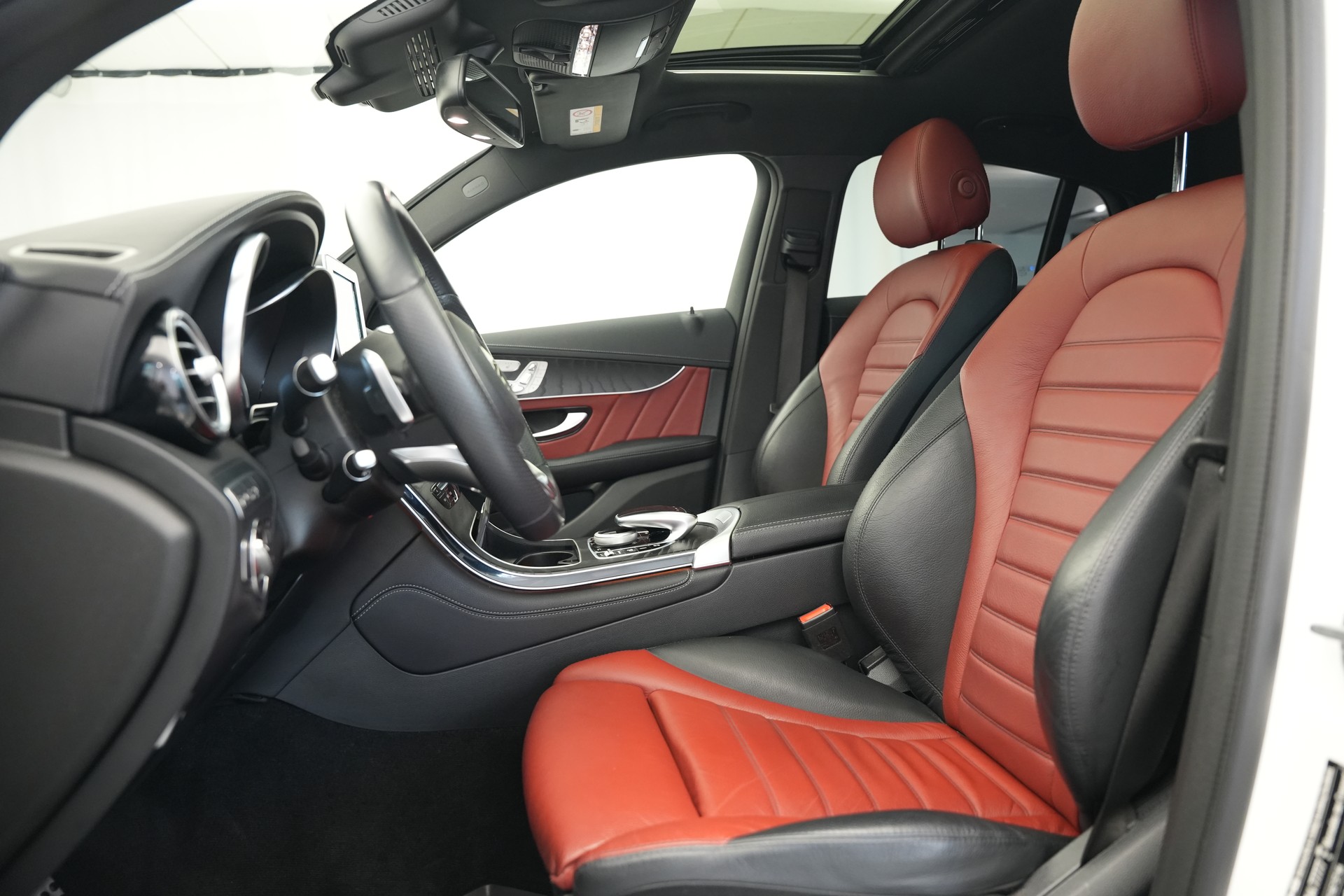 MERCEDES-BENZ GLC Coupé 43 AMG 4Matic 9G-Tronic *CH-Fahrzeug*-image-12