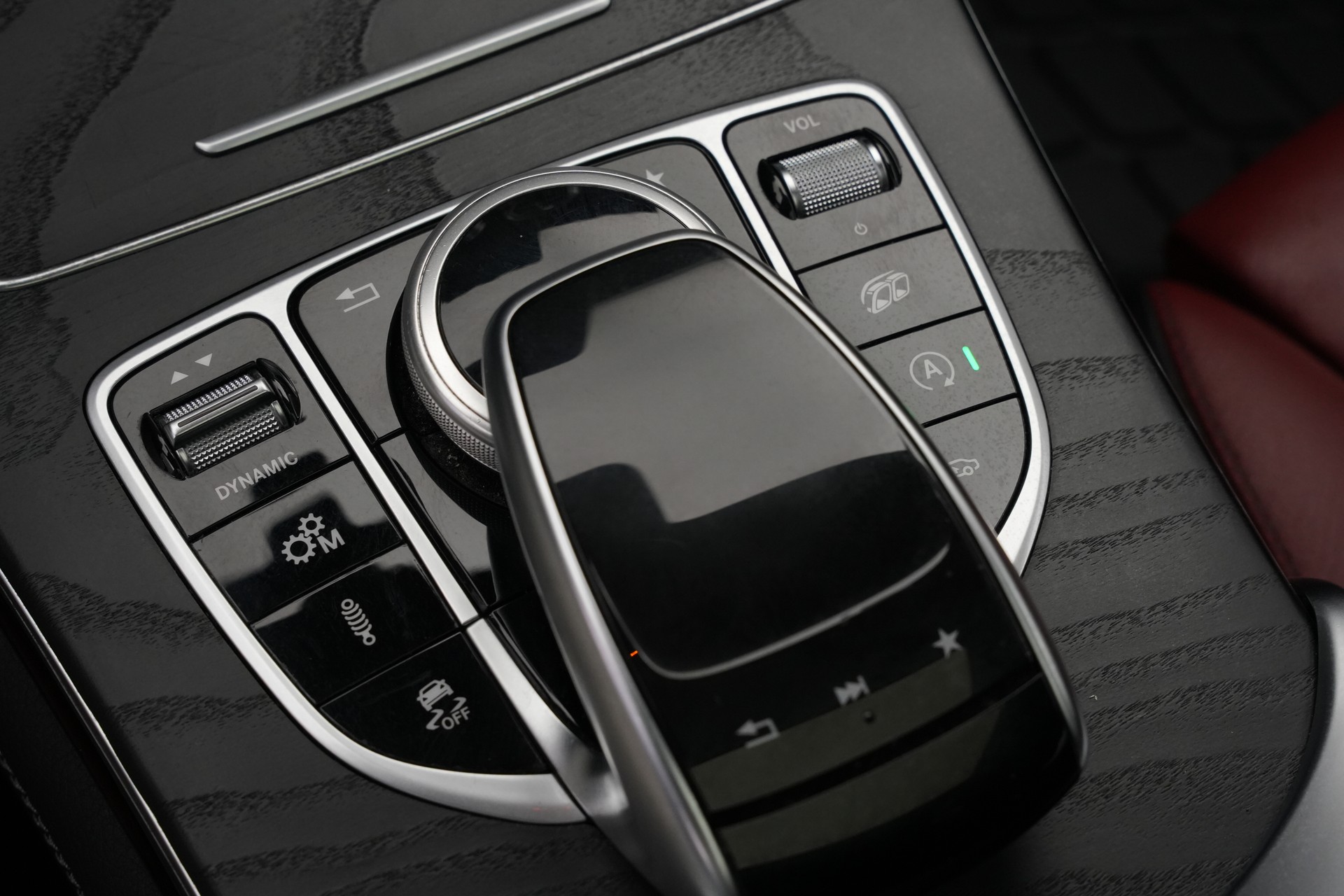 MERCEDES-BENZ GLC Coupé 43 AMG 4Matic 9G-Tronic *CH-Fahrzeug*-image-25