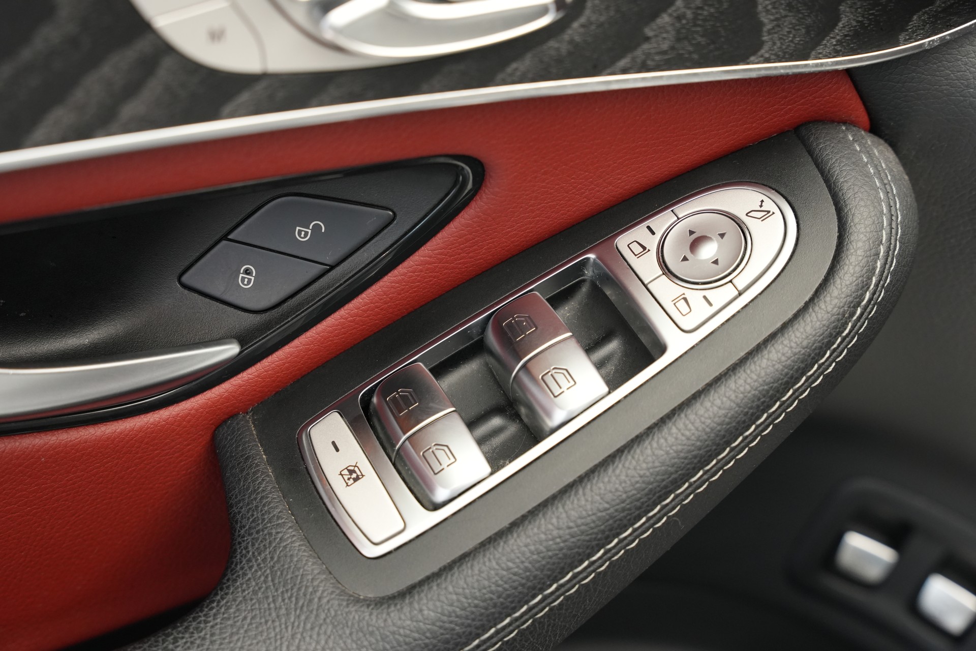 MERCEDES-BENZ GLC Coupé 43 AMG 4Matic 9G-Tronic *CH-Fahrzeug*-image-17