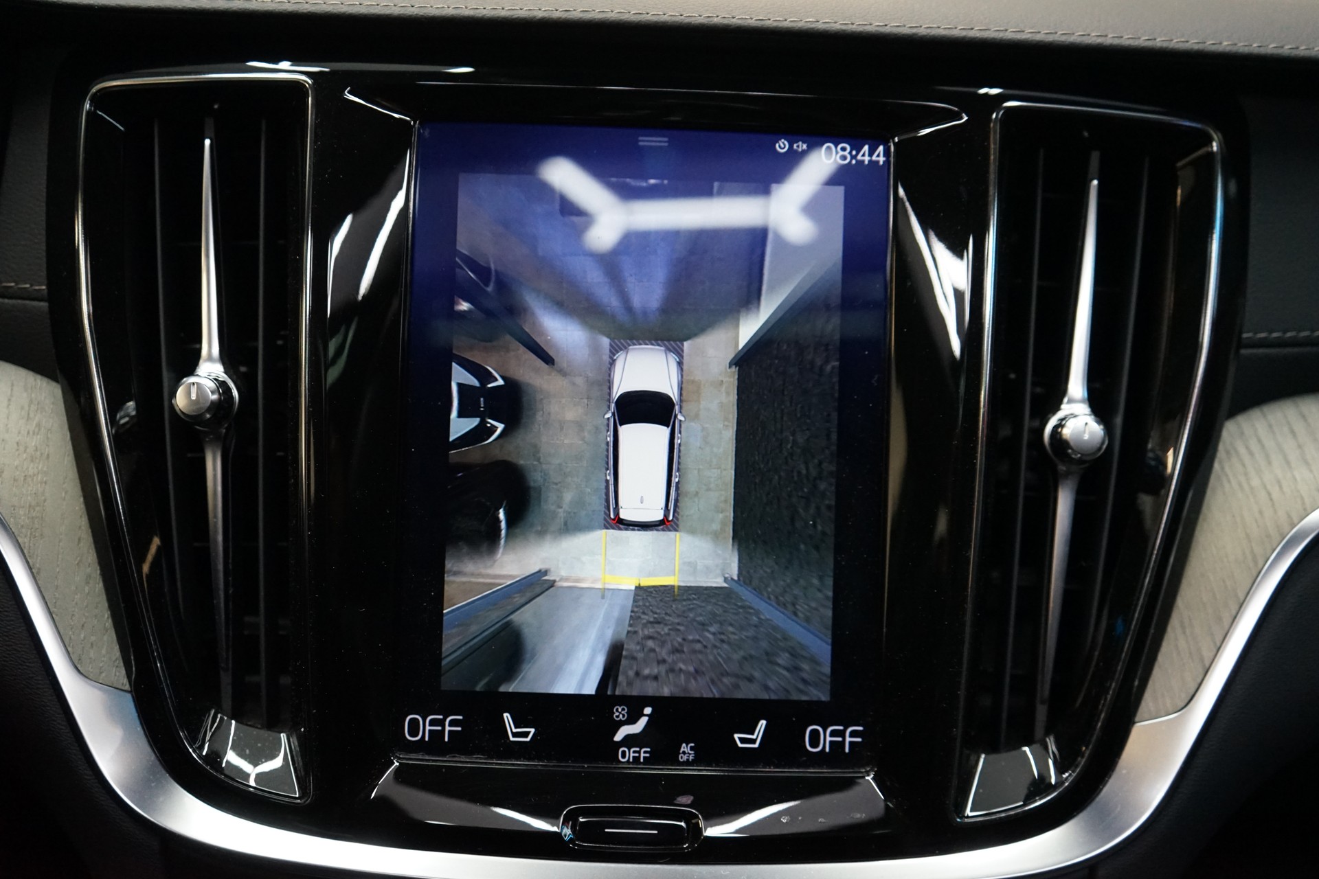 VOLVO V60 T8 eAWD Twin Engine Inscription Geartronic-image-13