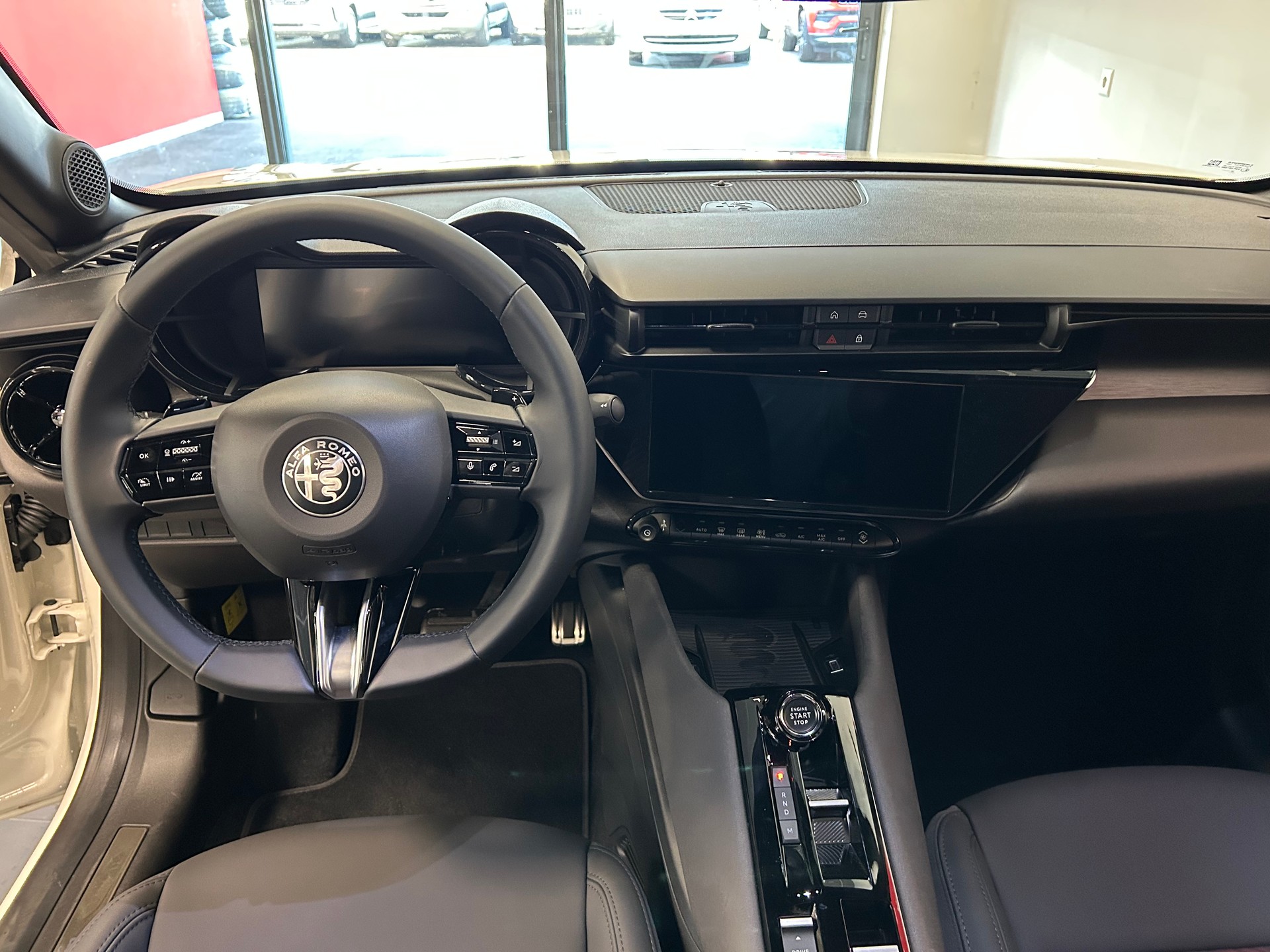 ALFA ROMEO Junior 1.2 48V Hybrid Q4-image-11