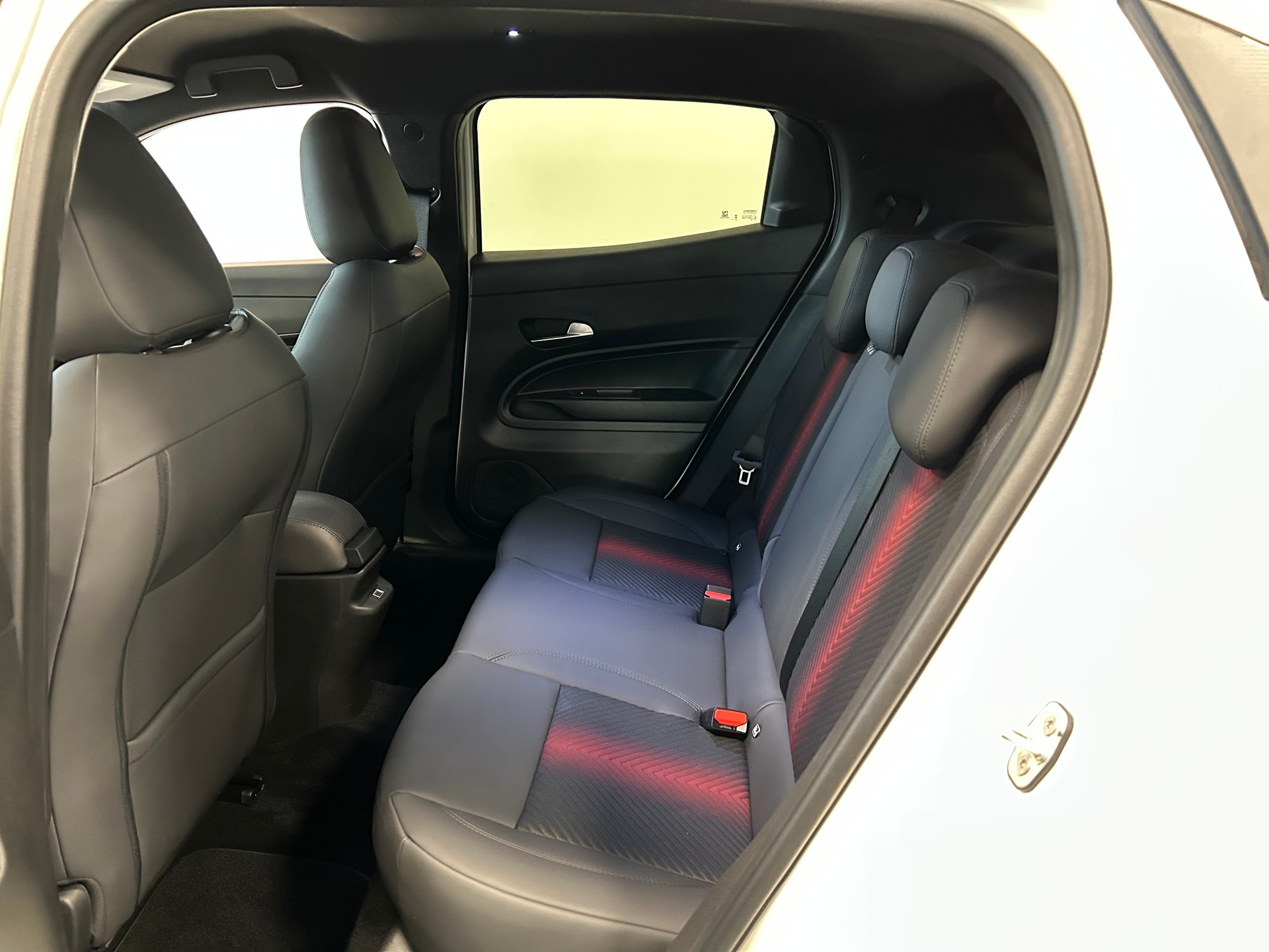 ALFA ROMEO Junior 1.2 48V Hybrid Q4-image-13