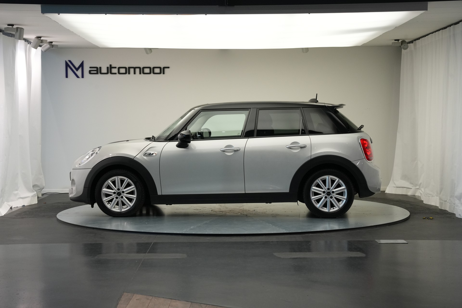 MINI Cooper S Steptronic *CH-Fahrzeug ab MFK*-image-7