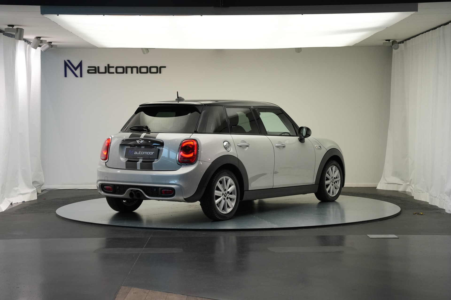 MINI Cooper S Steptronic *CH-Fahrzeug ab MFK*-image-4