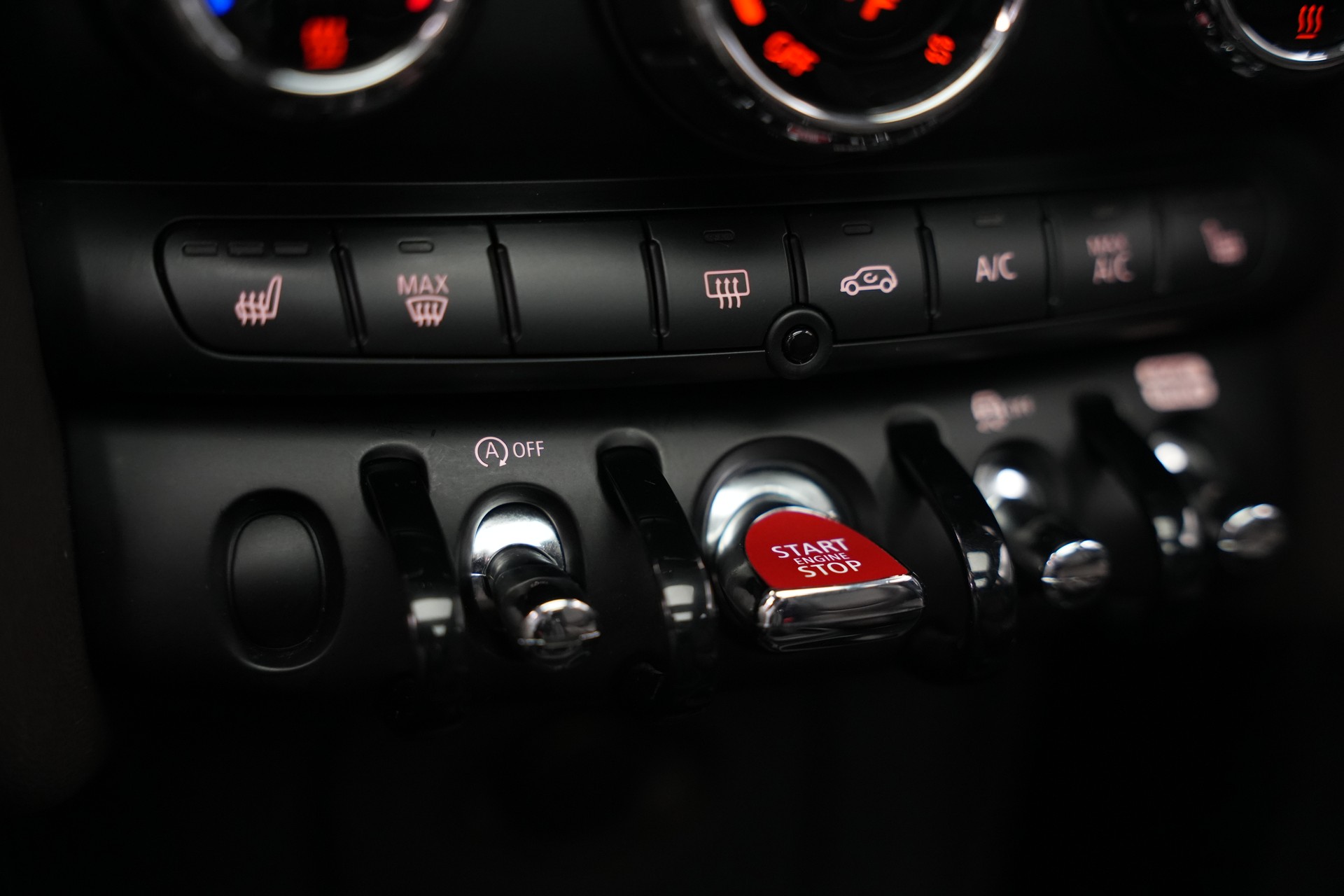 MINI Cooper S Steptronic *CH-Fahrzeug ab MFK*-image-24