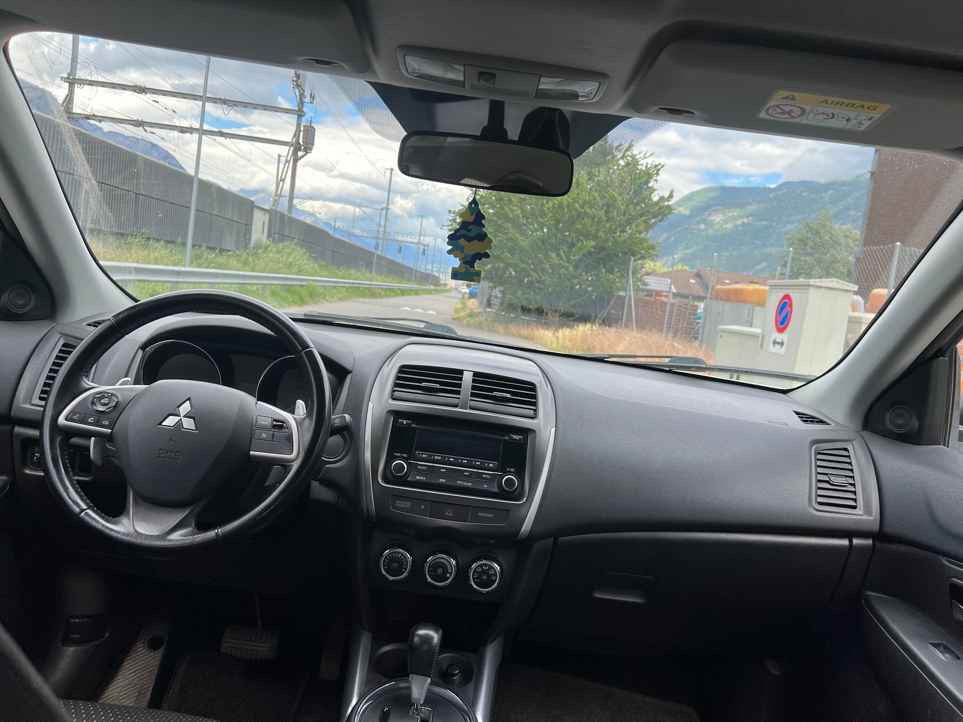 MITSUBISHI ASX 2.2 DID Celebration 300K 4WD Automatic-image-6