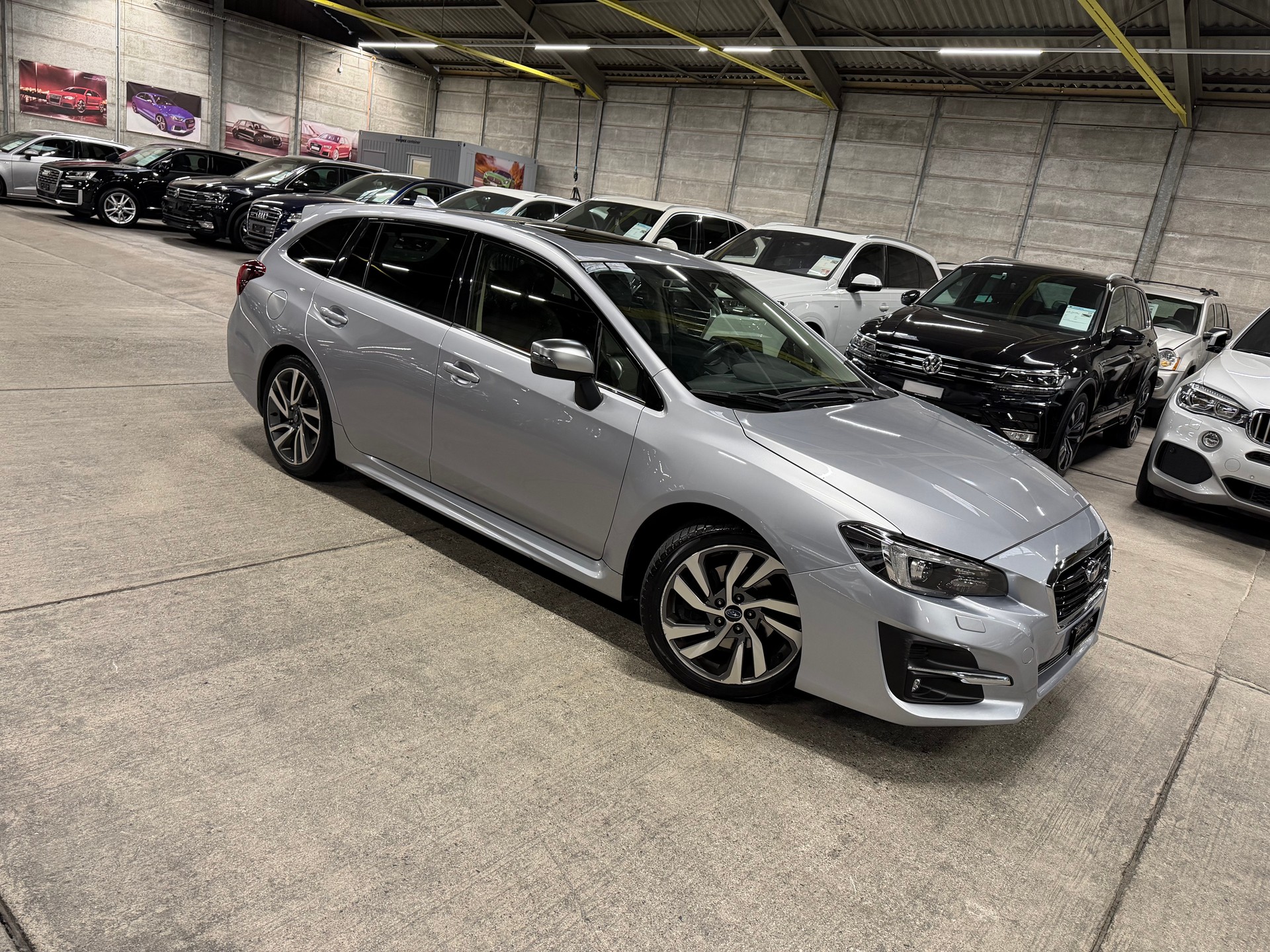SUBARU Levorg 2.0i Luxury AWD Lineartronic-image-0