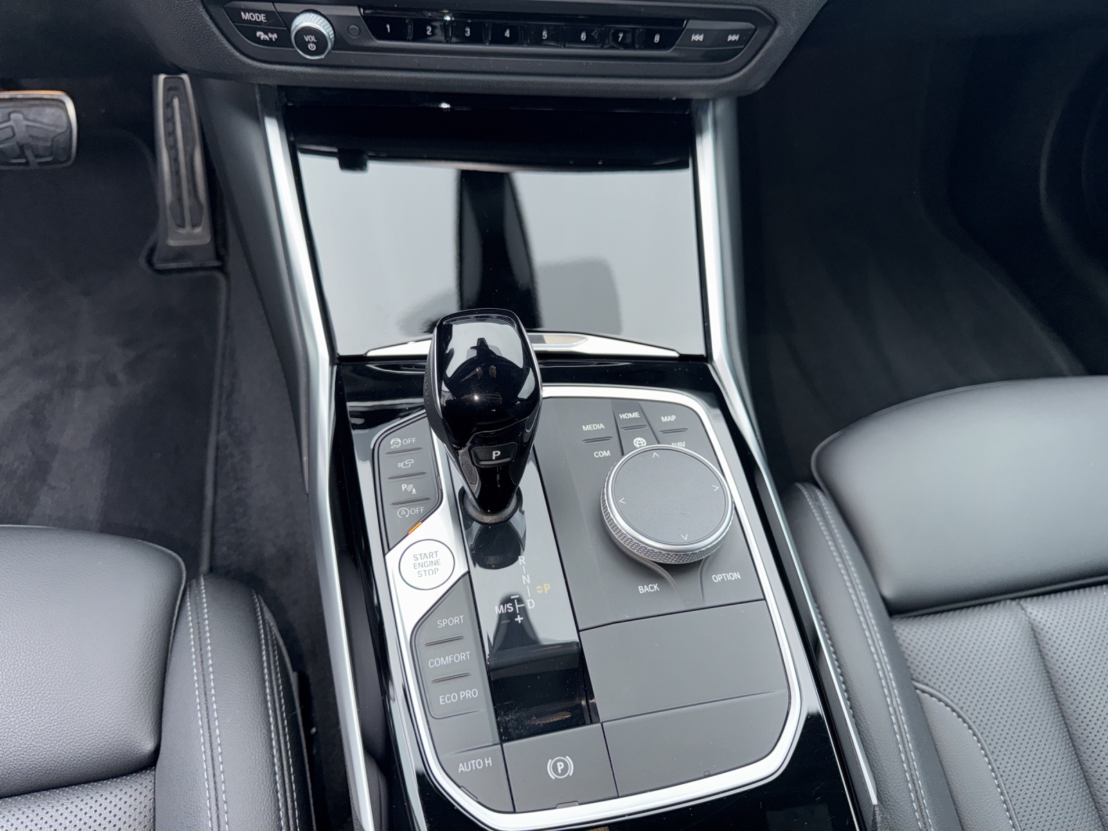 BMW 220i Coupé M AERODYNAMIKPAKET-image-13