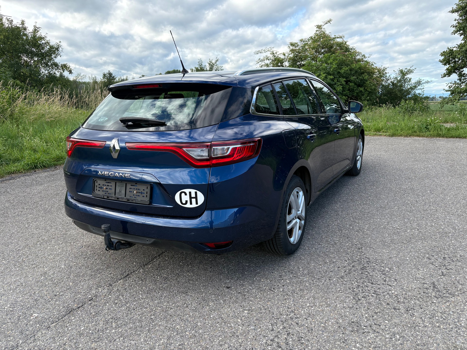 RENAULT Mégane Grandtour 1.5 dCi Life-image-5