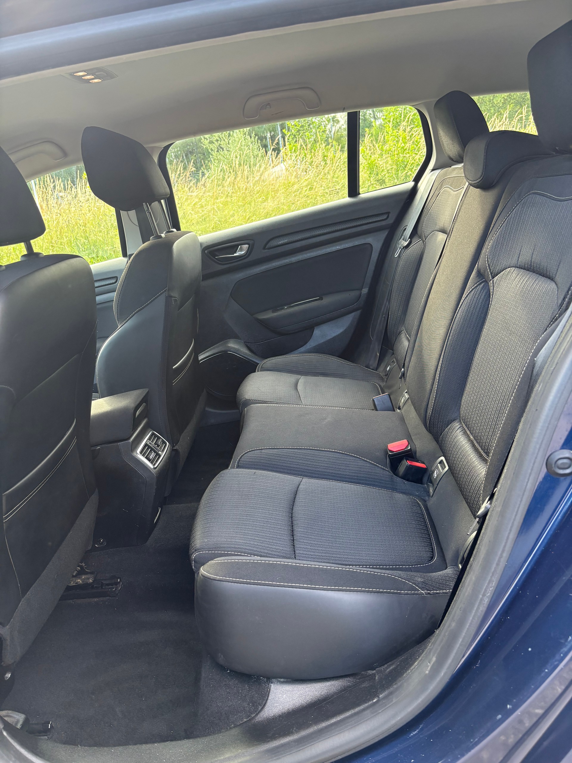 RENAULT Mégane Grandtour 1.5 dCi Life-image-9