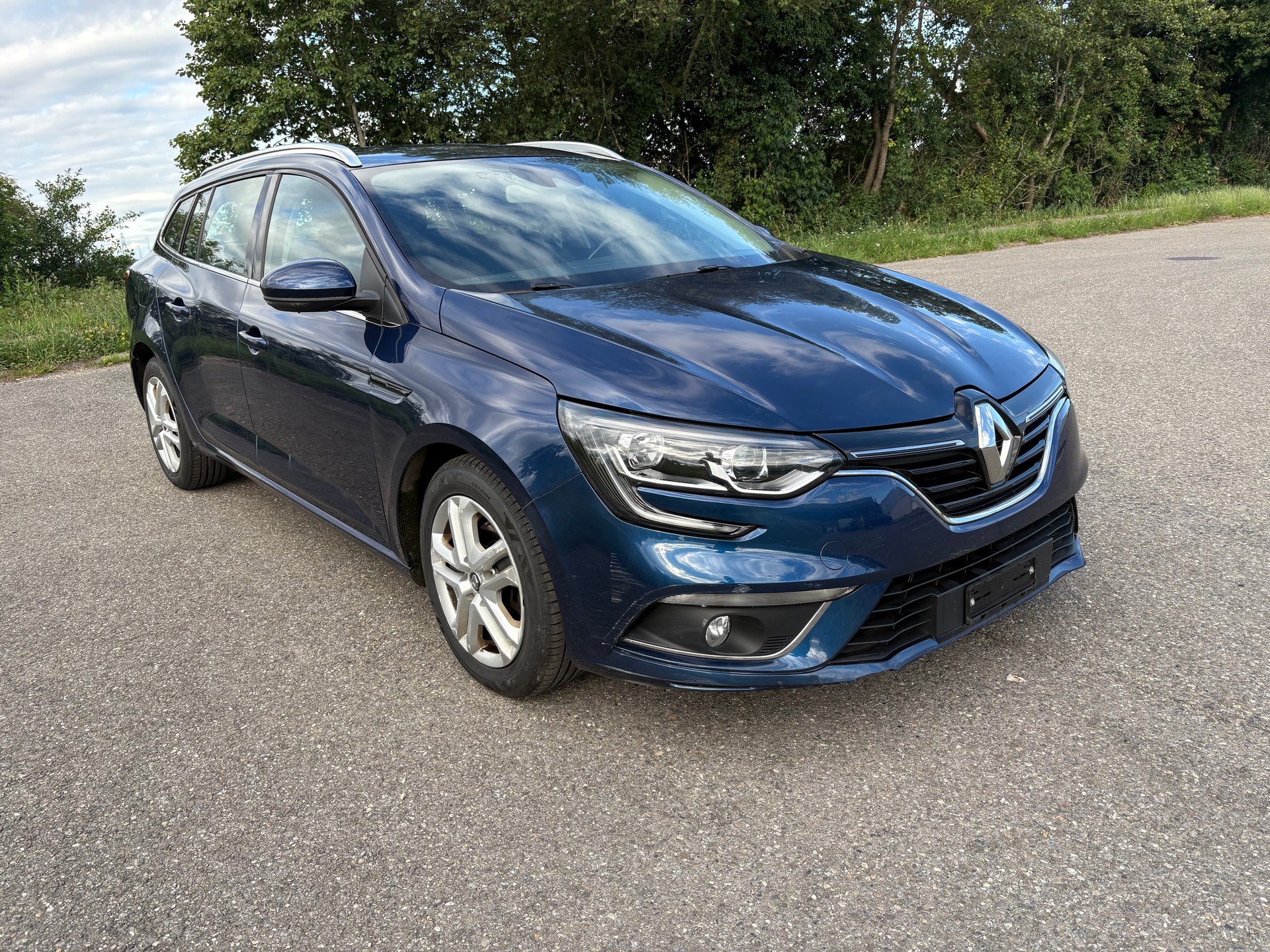 RENAULT Mégane Grandtour 1.5 dCi Life-image-1