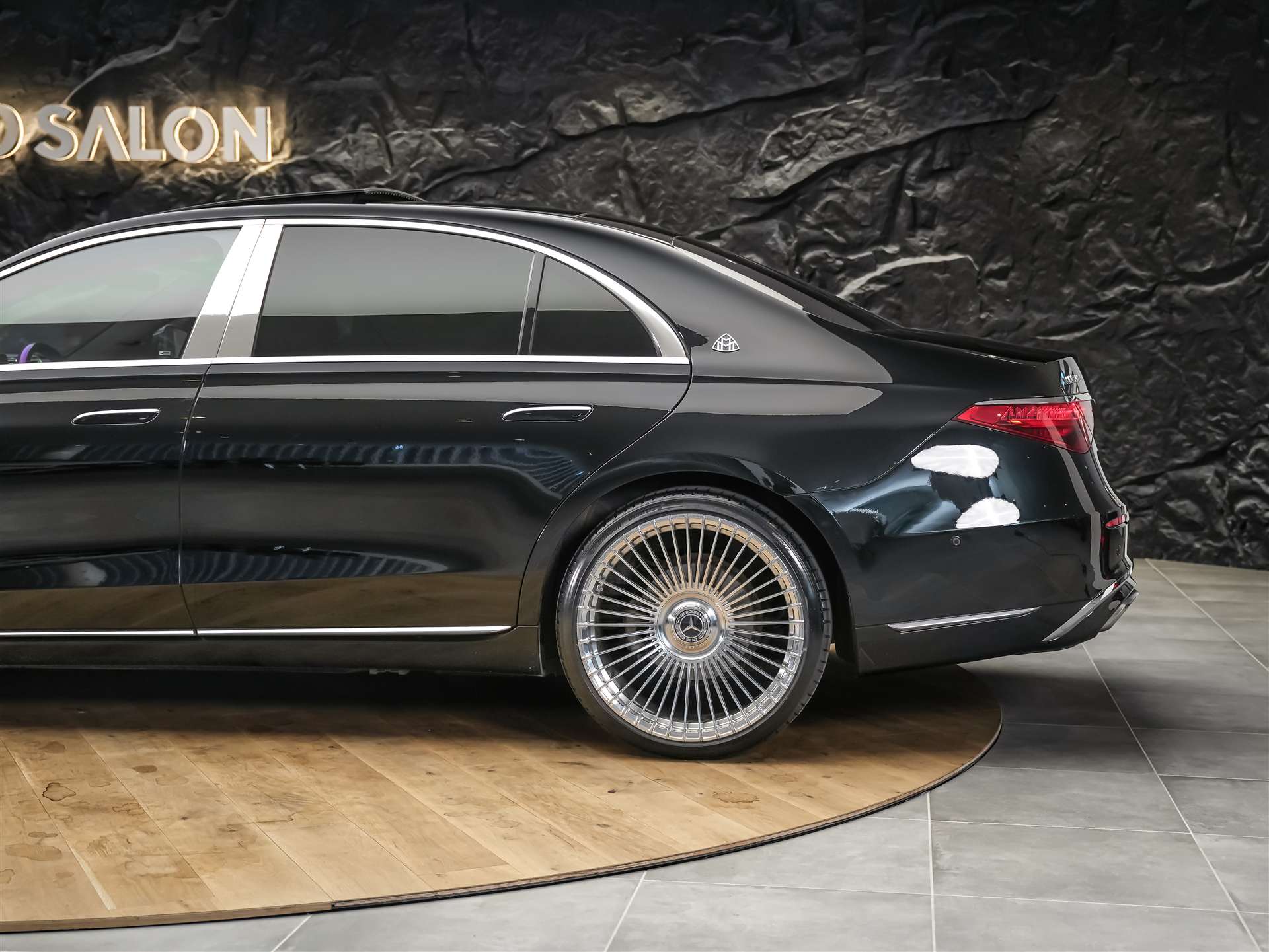 MERCEDES-BENZ S 400 d L 4Matic 9G-Tronic *Maybach* First Class Fond*Panorama*-image-20