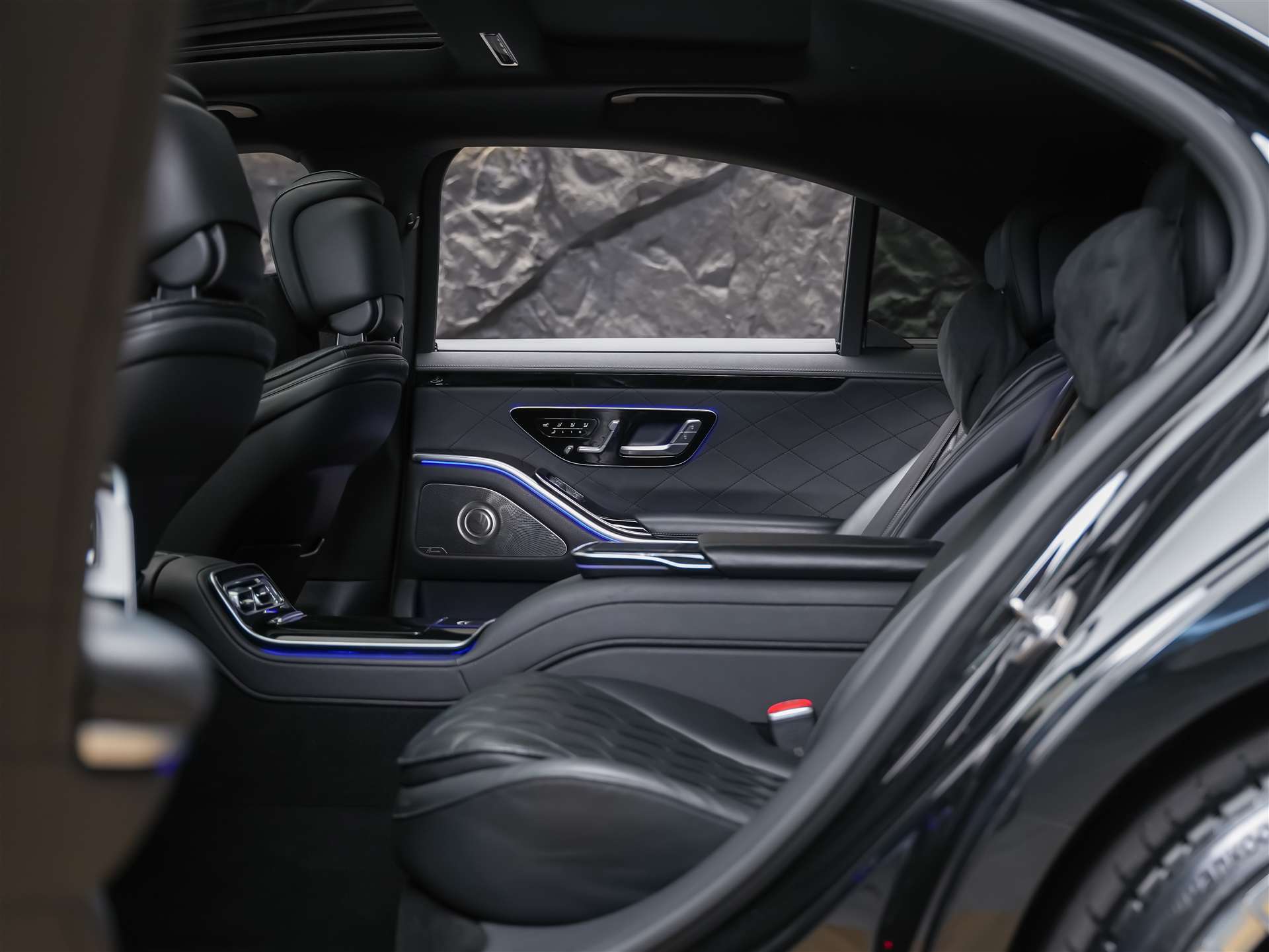 MERCEDES-BENZ S 400 d L 4Matic 9G-Tronic *Maybach* First Class Fond*Panorama*-image-13