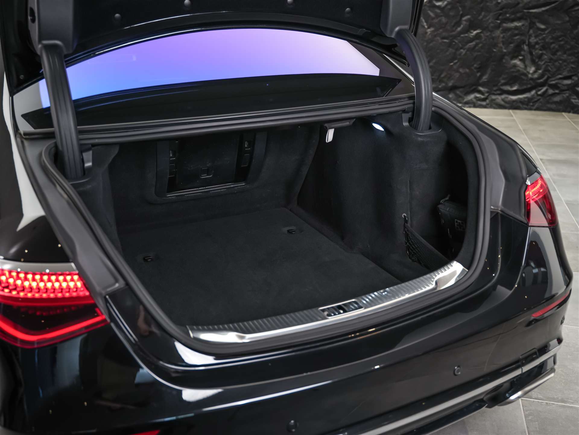 MERCEDES-BENZ S 400 d L 4Matic 9G-Tronic *Maybach* First Class Fond*Panorama*-image-49