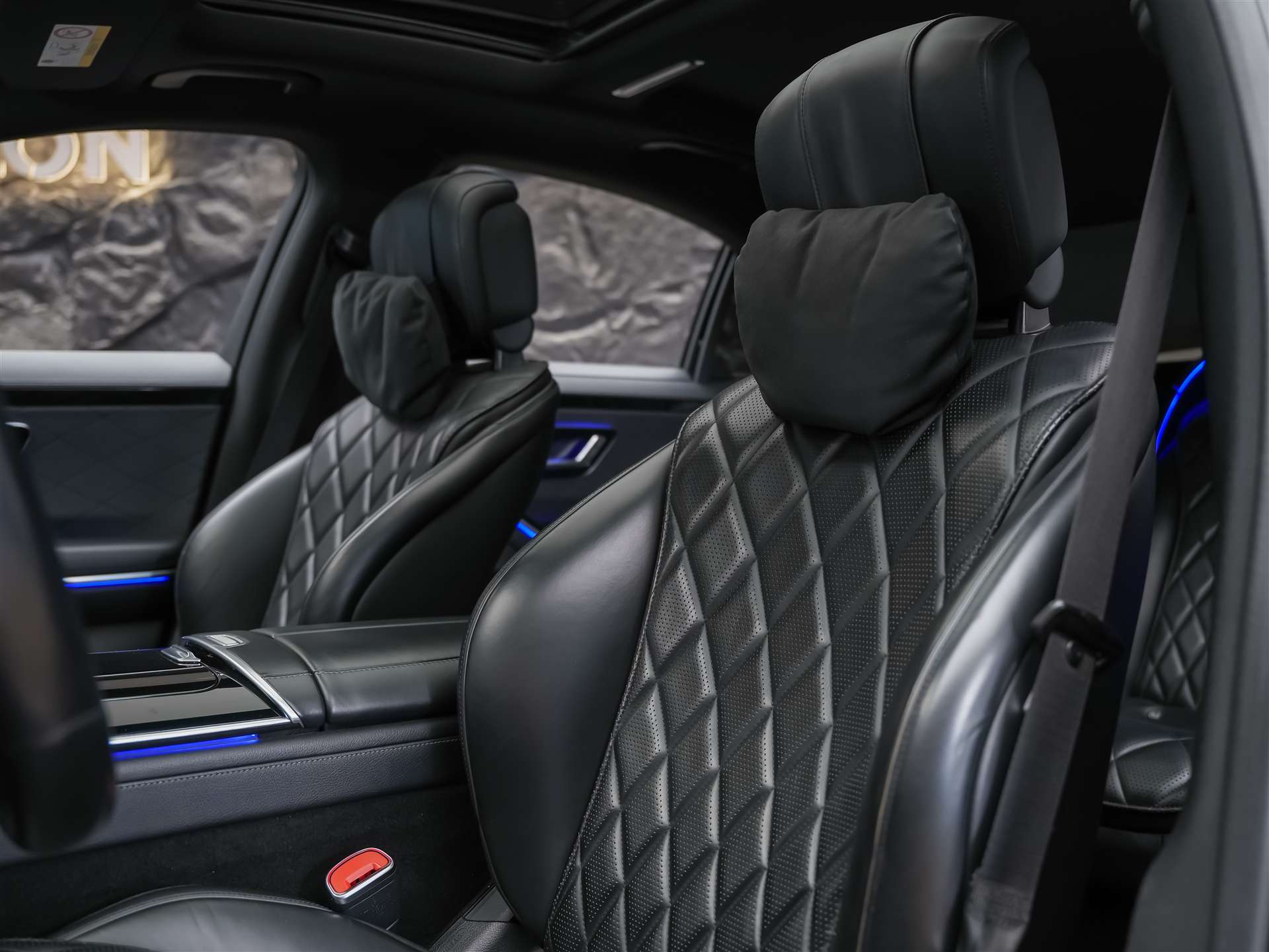 MERCEDES-BENZ S 400 d L 4Matic 9G-Tronic *Maybach* First Class Fond*Panorama*-image-10