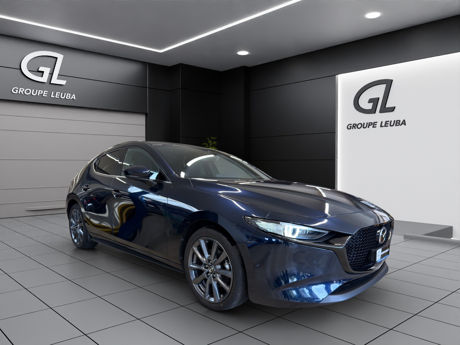 Photo MAZDA 3 3 Hatchback SKYACTIV-X M Hybrid 180 Revolution AWD Automat