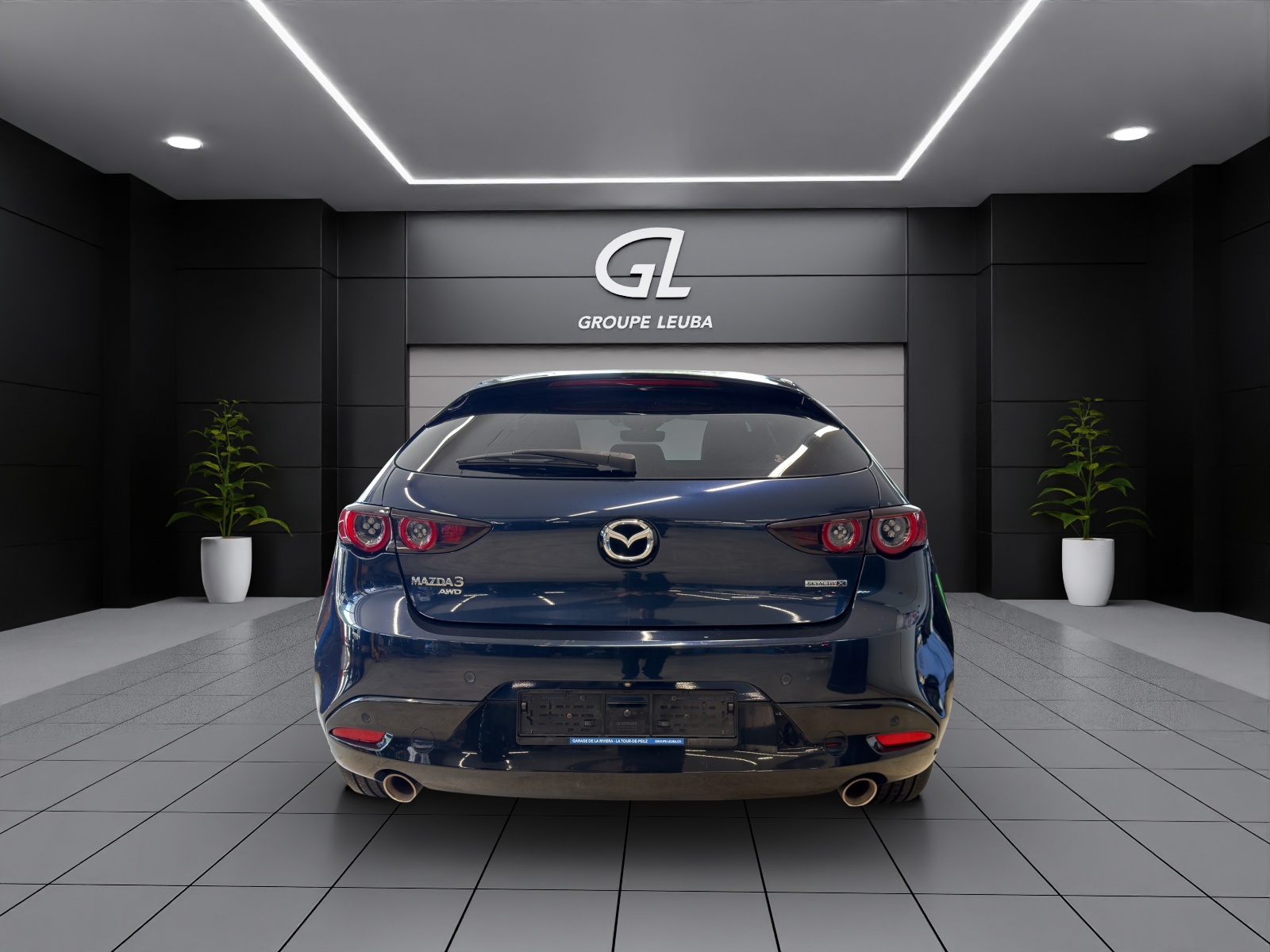 MAZDA 3 Hatchback SKYACTIV-X M Hybrid 180 Revolution AWD Automat-image-4