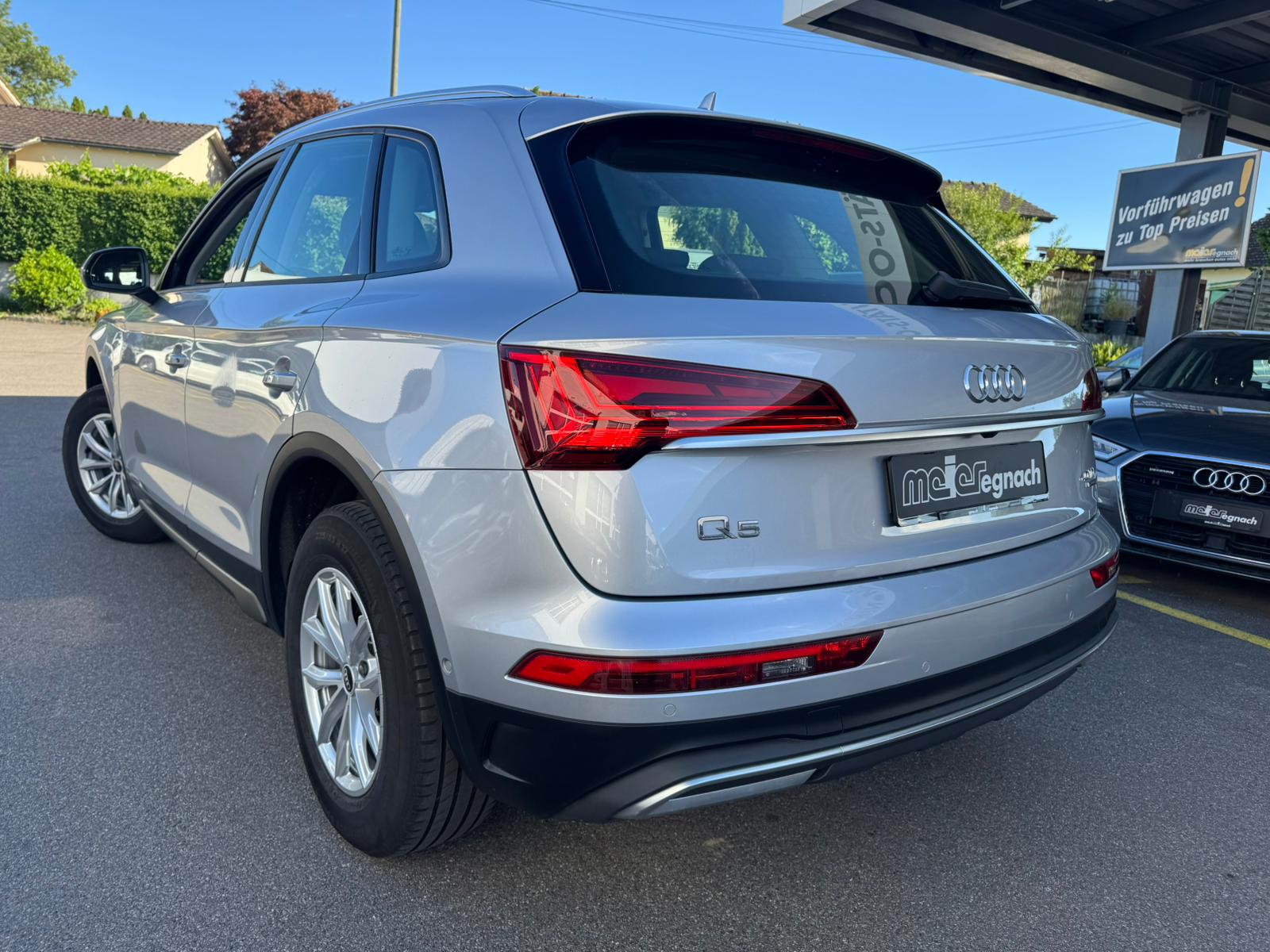 AUDI Q5 40 TDI quattro S-tronic-image-5