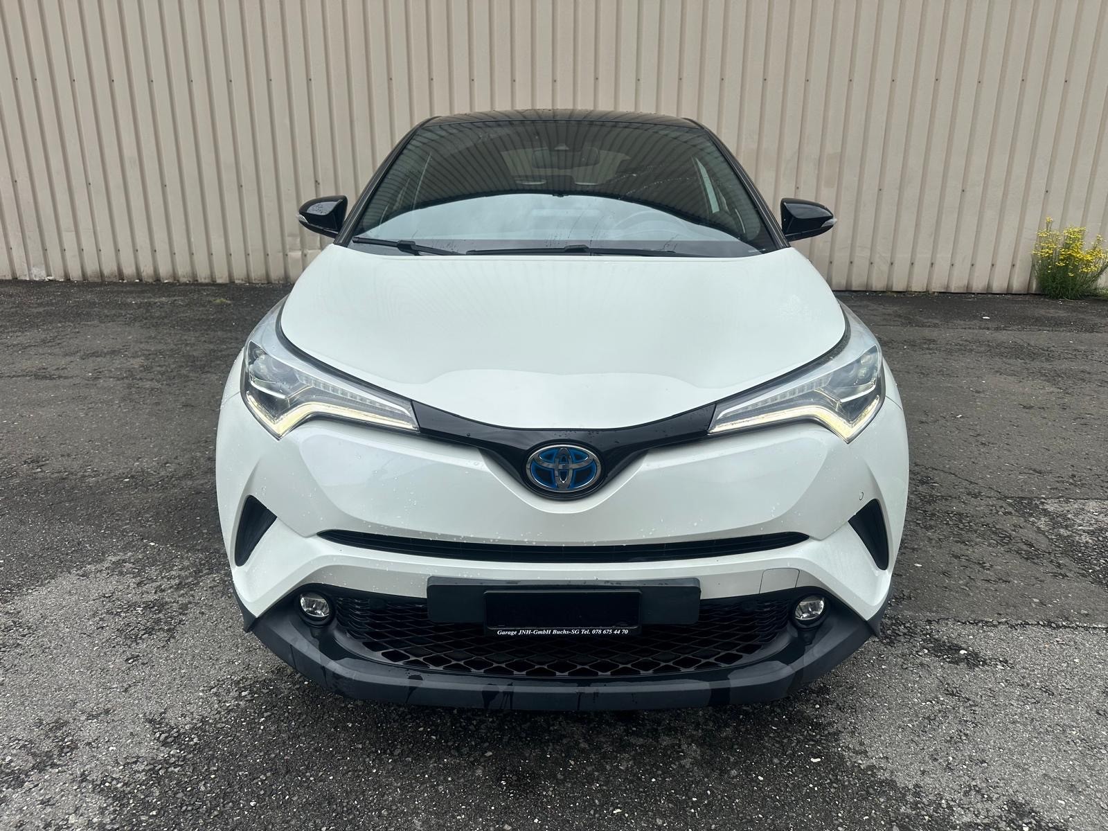 TOYOTA C-HR 1.8 HSD Comfort CVT-image-0