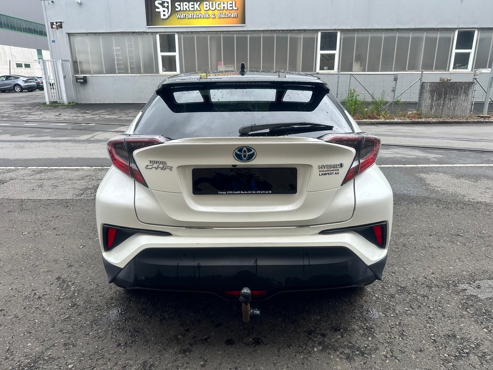TOYOTA C-HR 1.8 HSD Comfort CVT-image-5