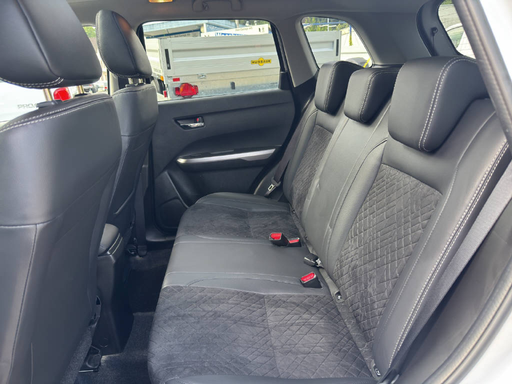 SUZUKI Vitara 1.5B Compact Top Hybrid 4x4-image-15