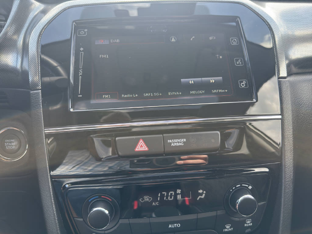 SUZUKI Vitara 1.5B Compact Top Hybrid 4x4-image-11