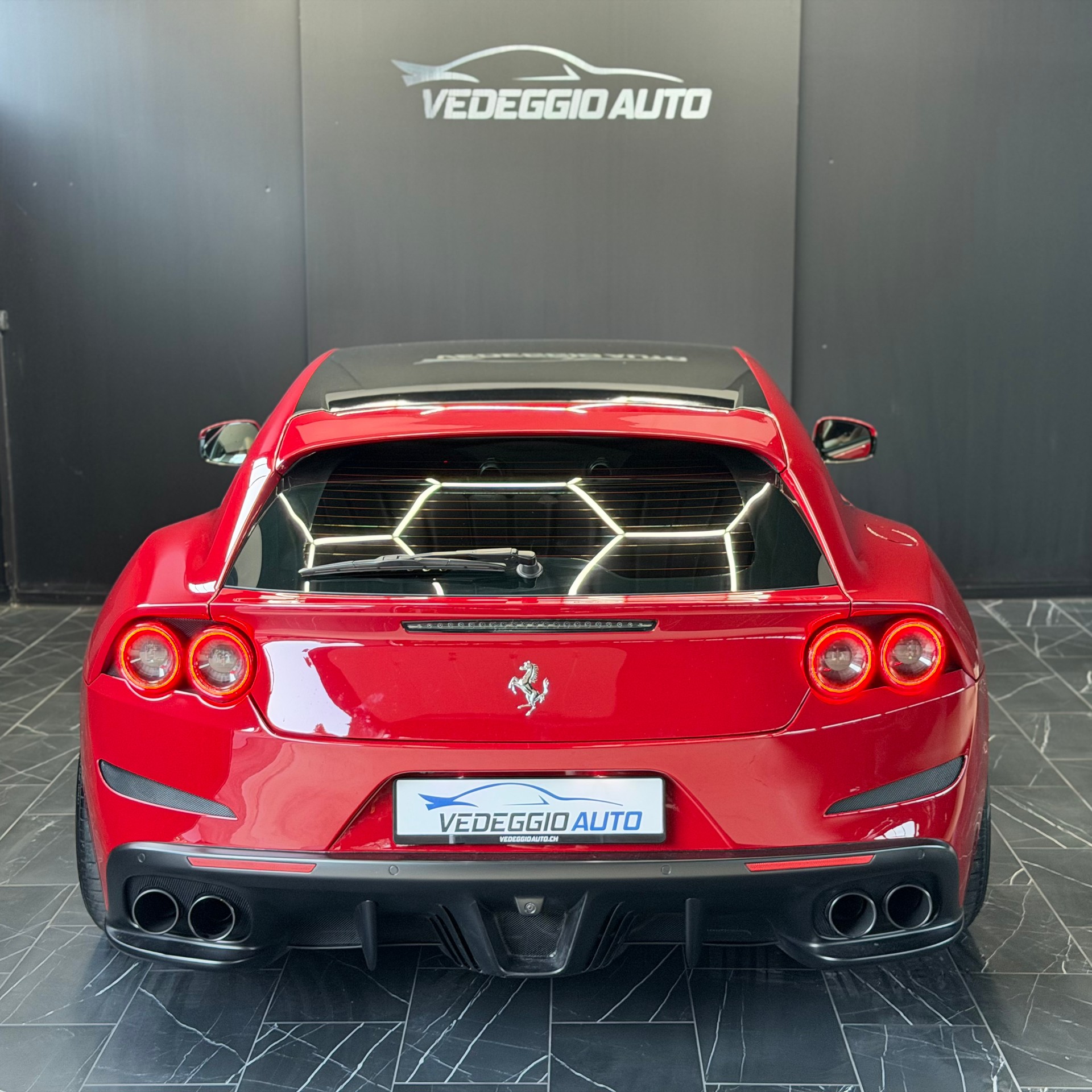 FERRARI GTC 4 Lusso-image-3