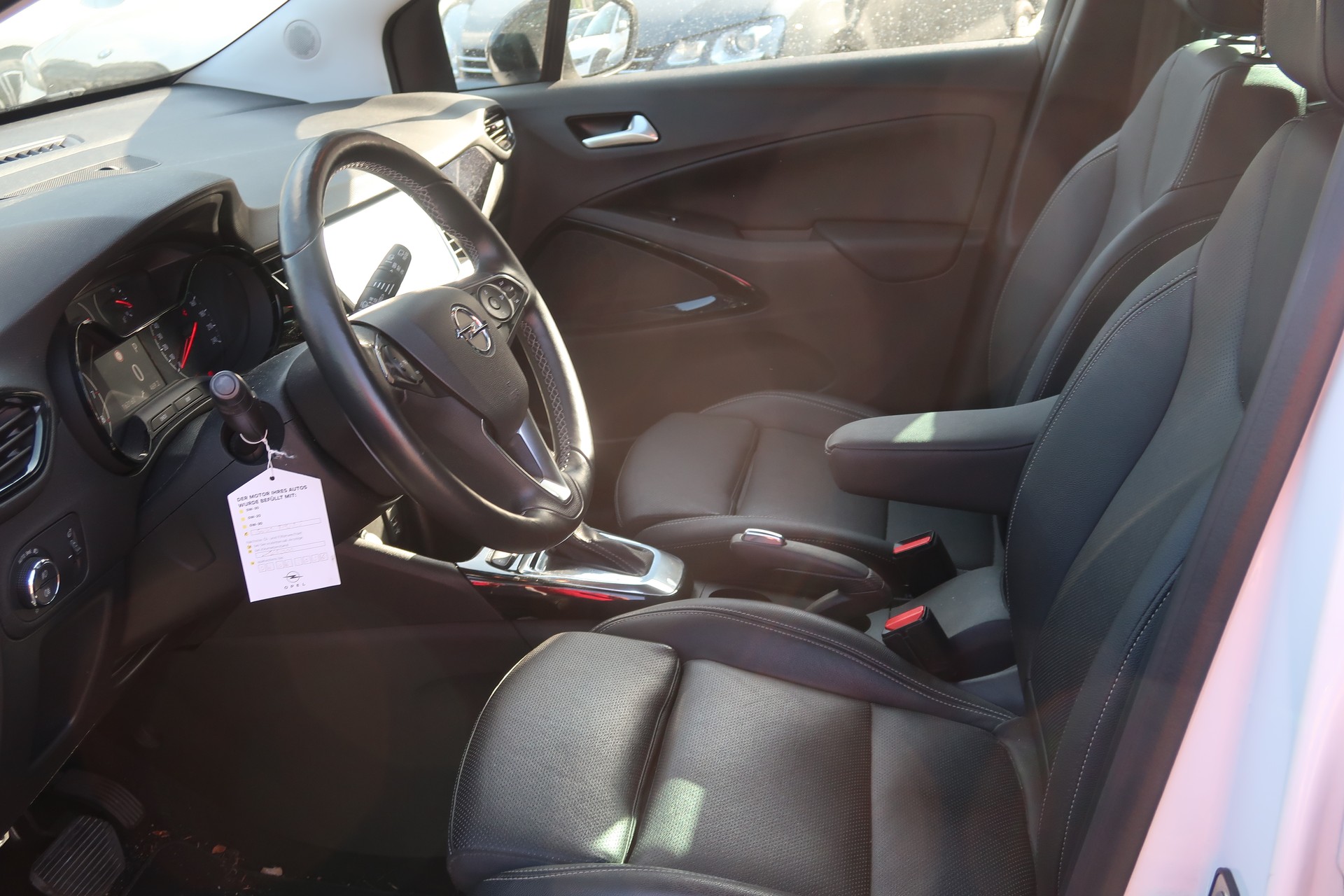 OPEL Crossland X 1.2i Design Line Automatik-image-10