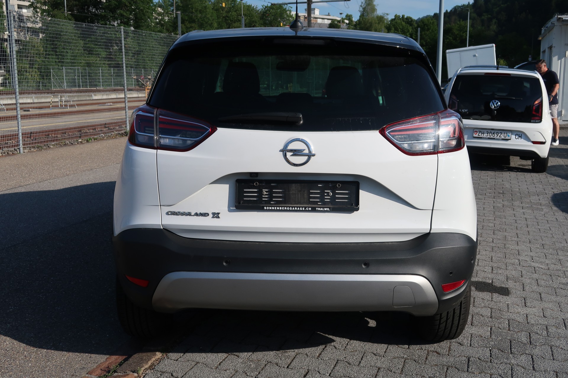 OPEL Crossland X 1.2i Design Line Automatik-image-5
