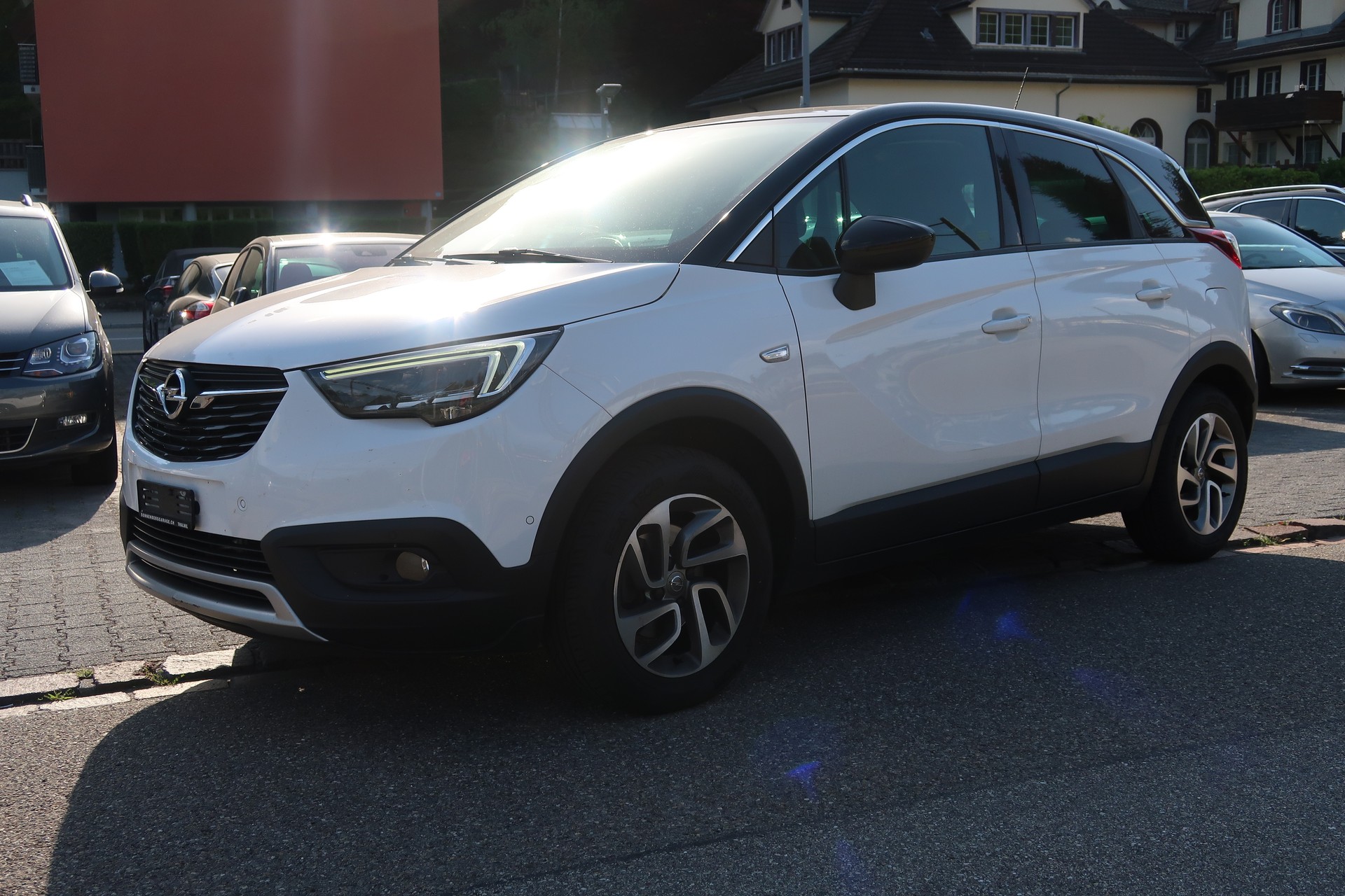 OPEL Crossland X 1.2i Design Line Automatik