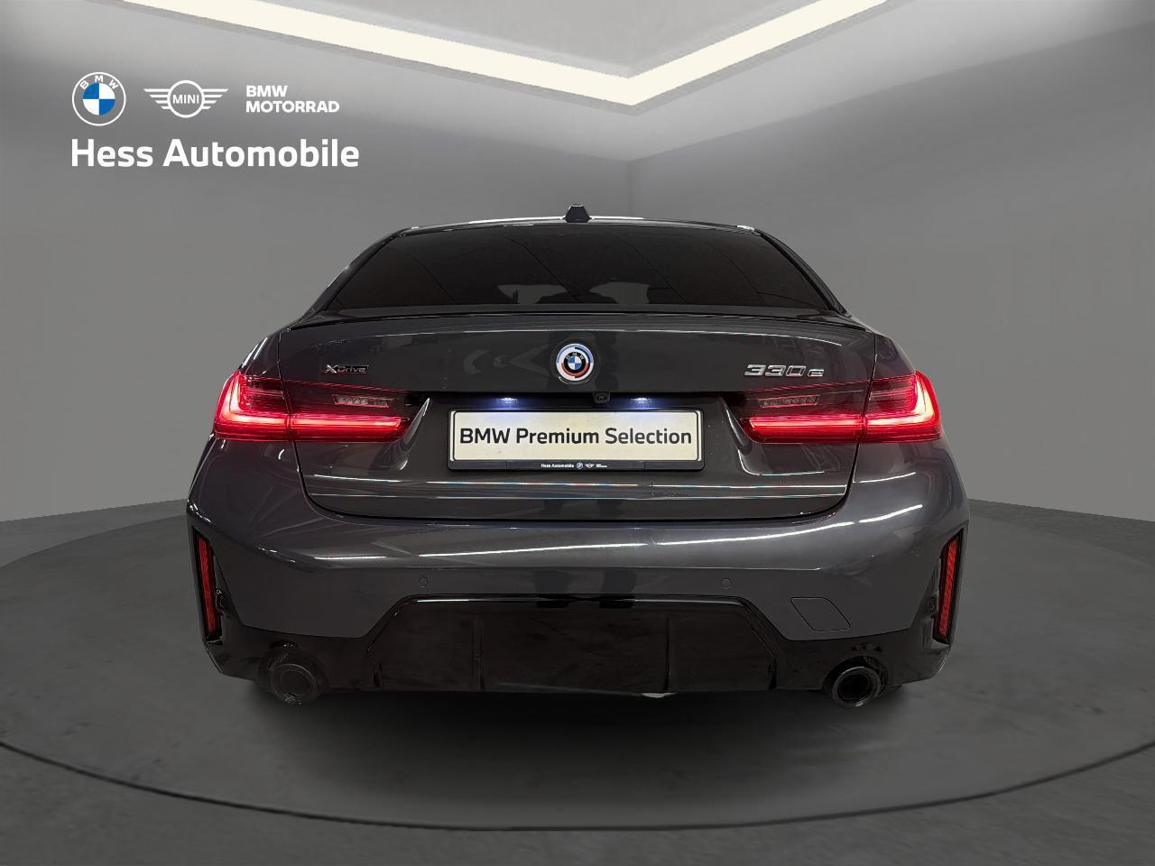 BMW 330e xDrive M Sport Pro-image-7
